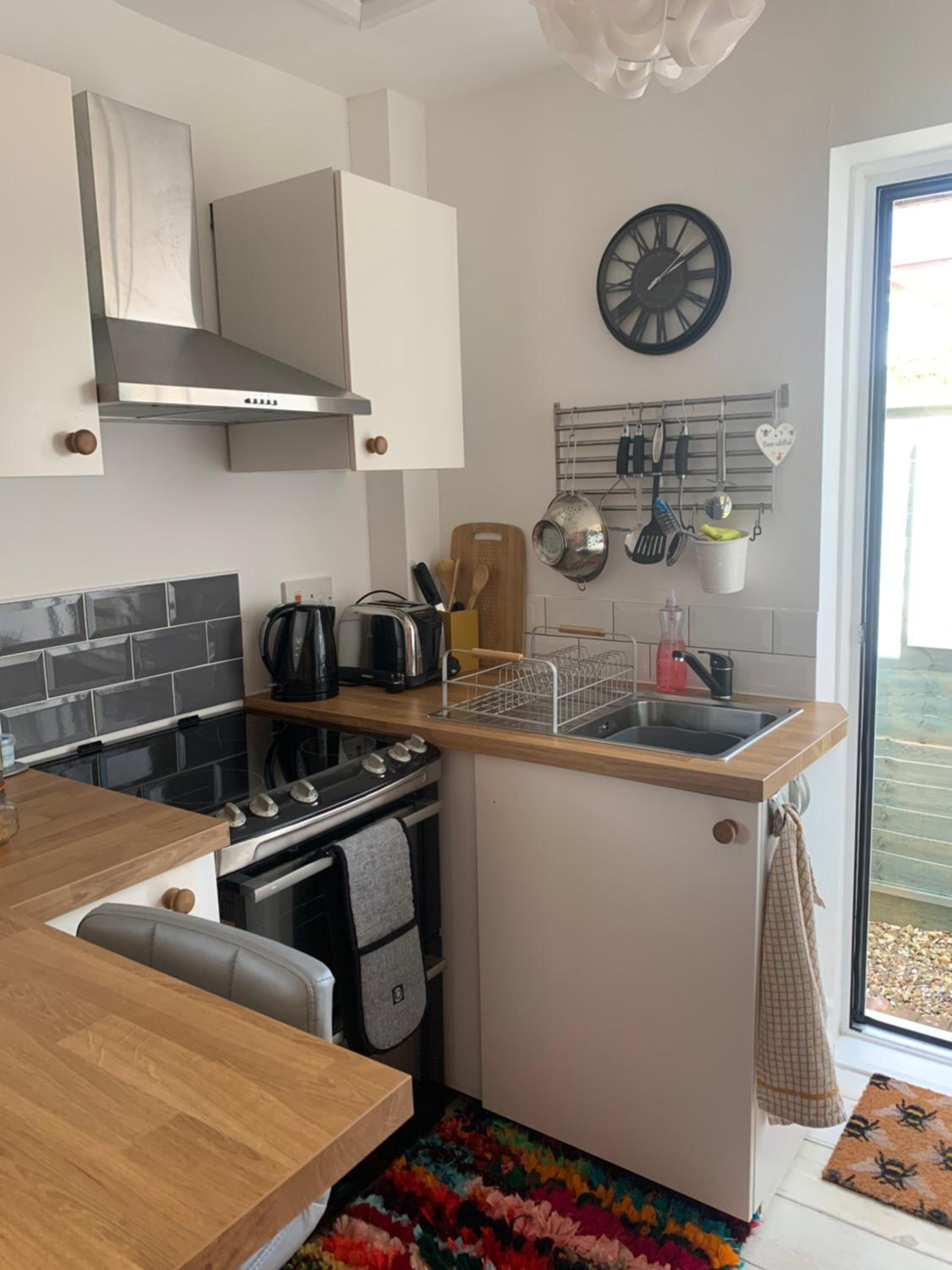 The Beehive - Self Contained Studio by The Sea view 2