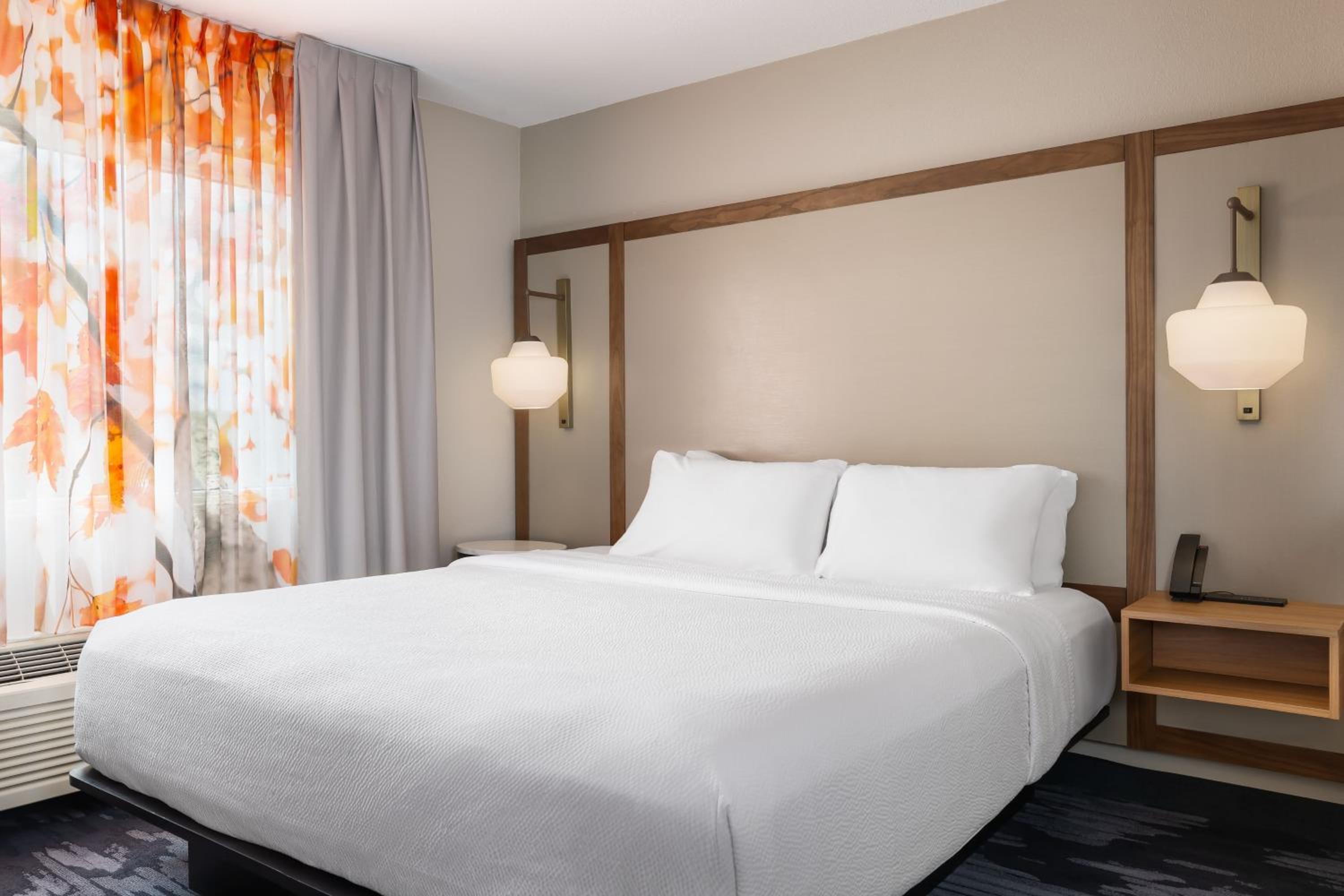 Fairfield Inn  Suites Minneapolis Burnsville - Property Image 10
