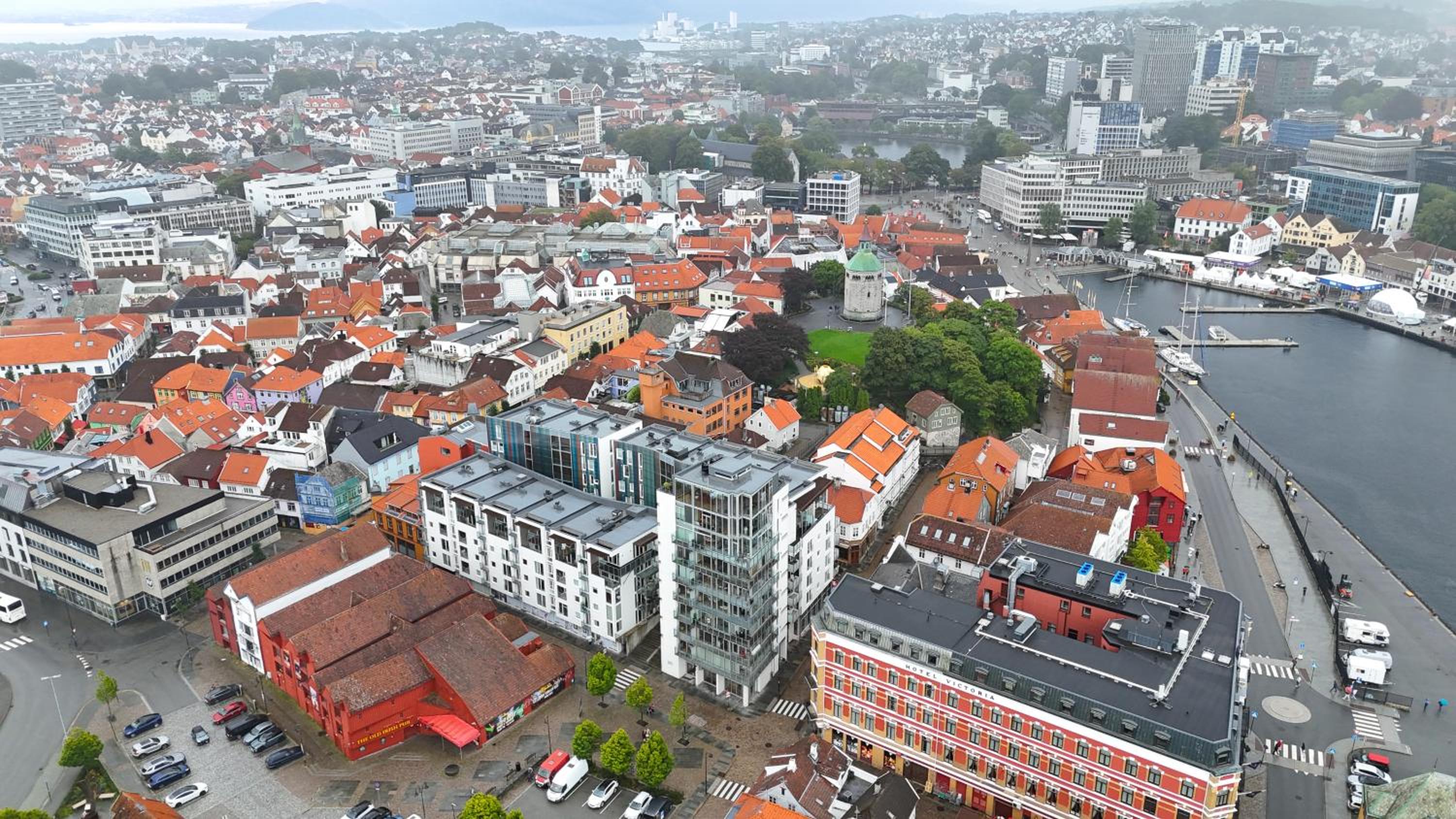 NH9 - Corner Haven in City Center