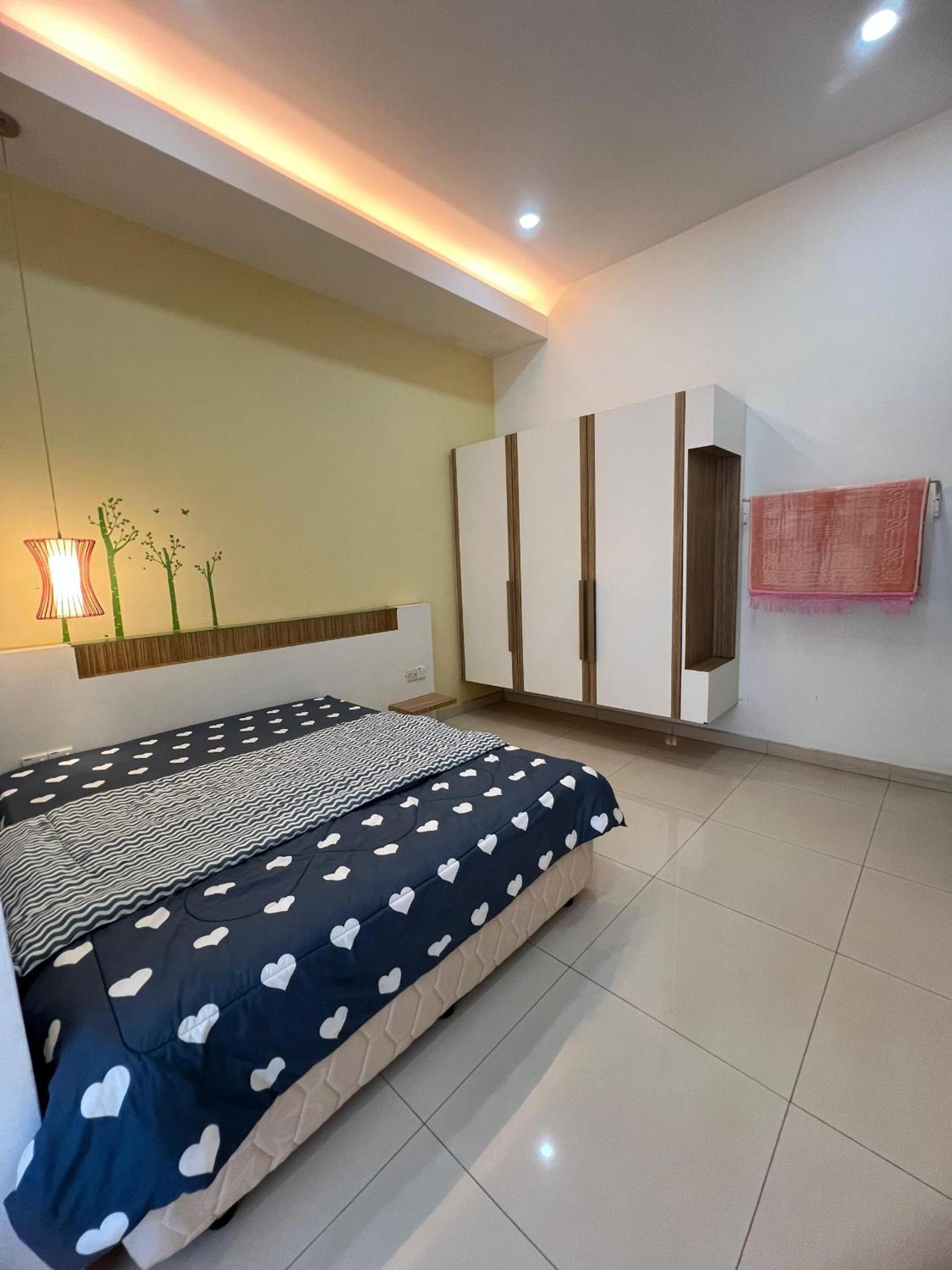 AY Homestay KotaSAS photo 5
