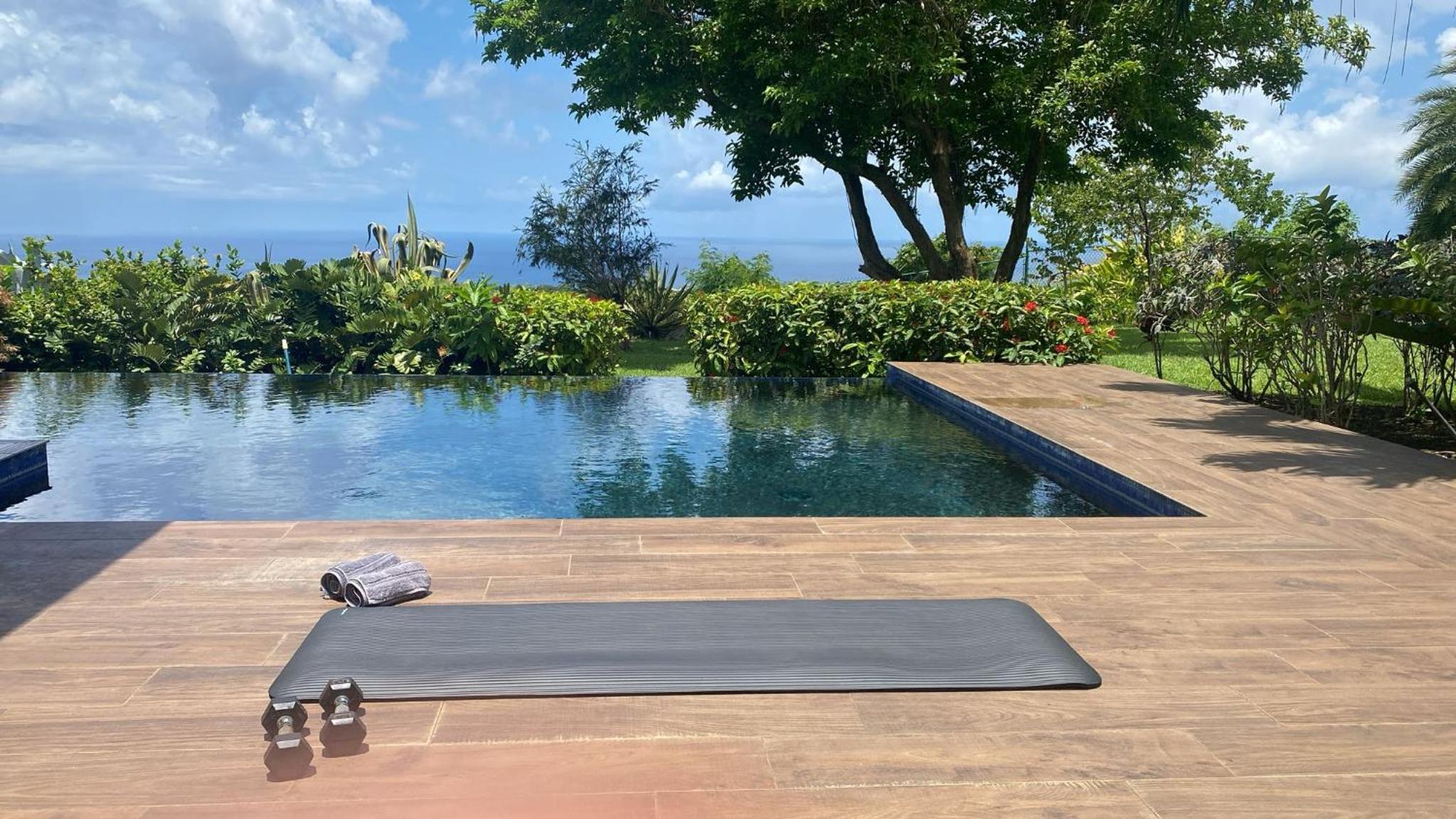 Breezin St James by Island Villas
