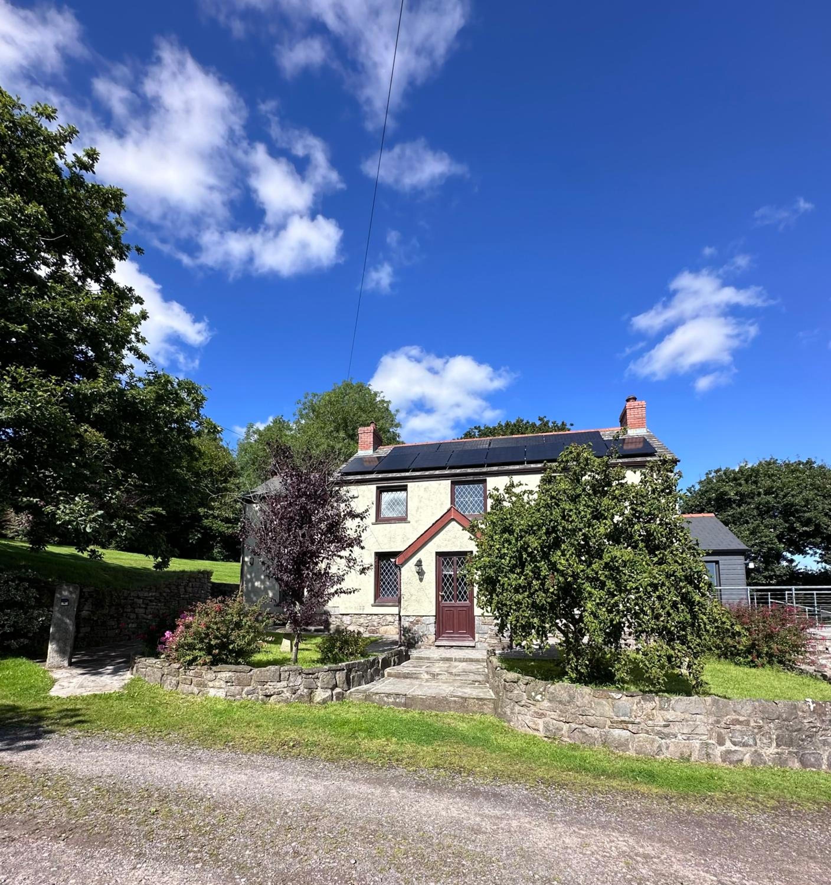 Luxe Farmhouse Getaway in Carmarthenshire