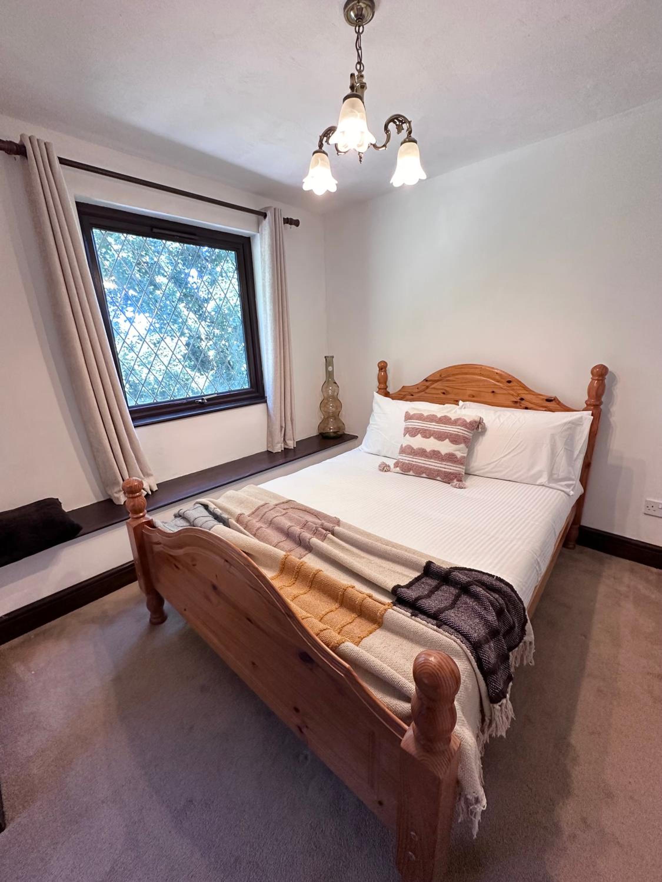 Luxe Farmhouse Getaway in Carmarthenshire