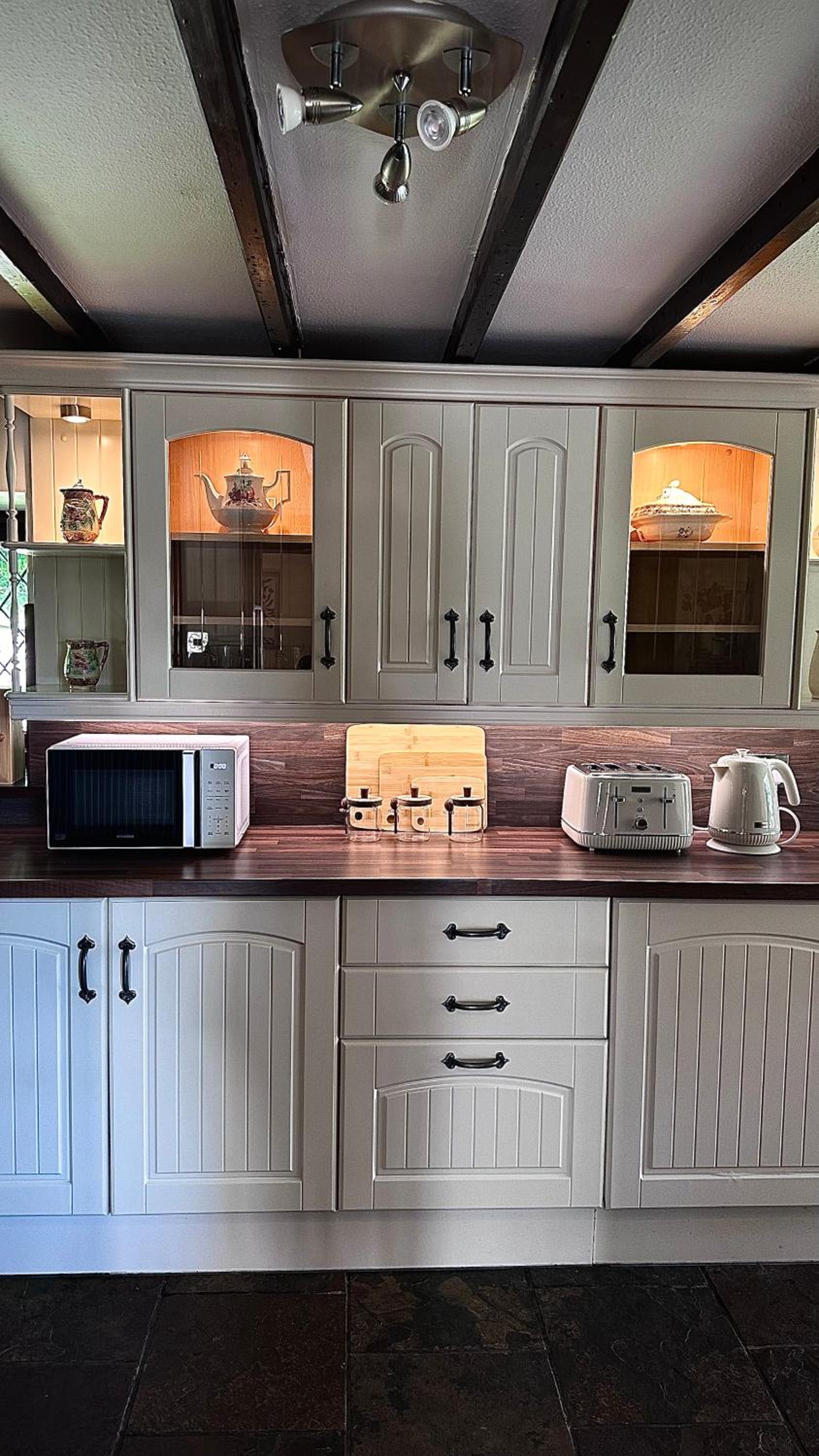Luxe Farmhouse Getaway in Carmarthenshire