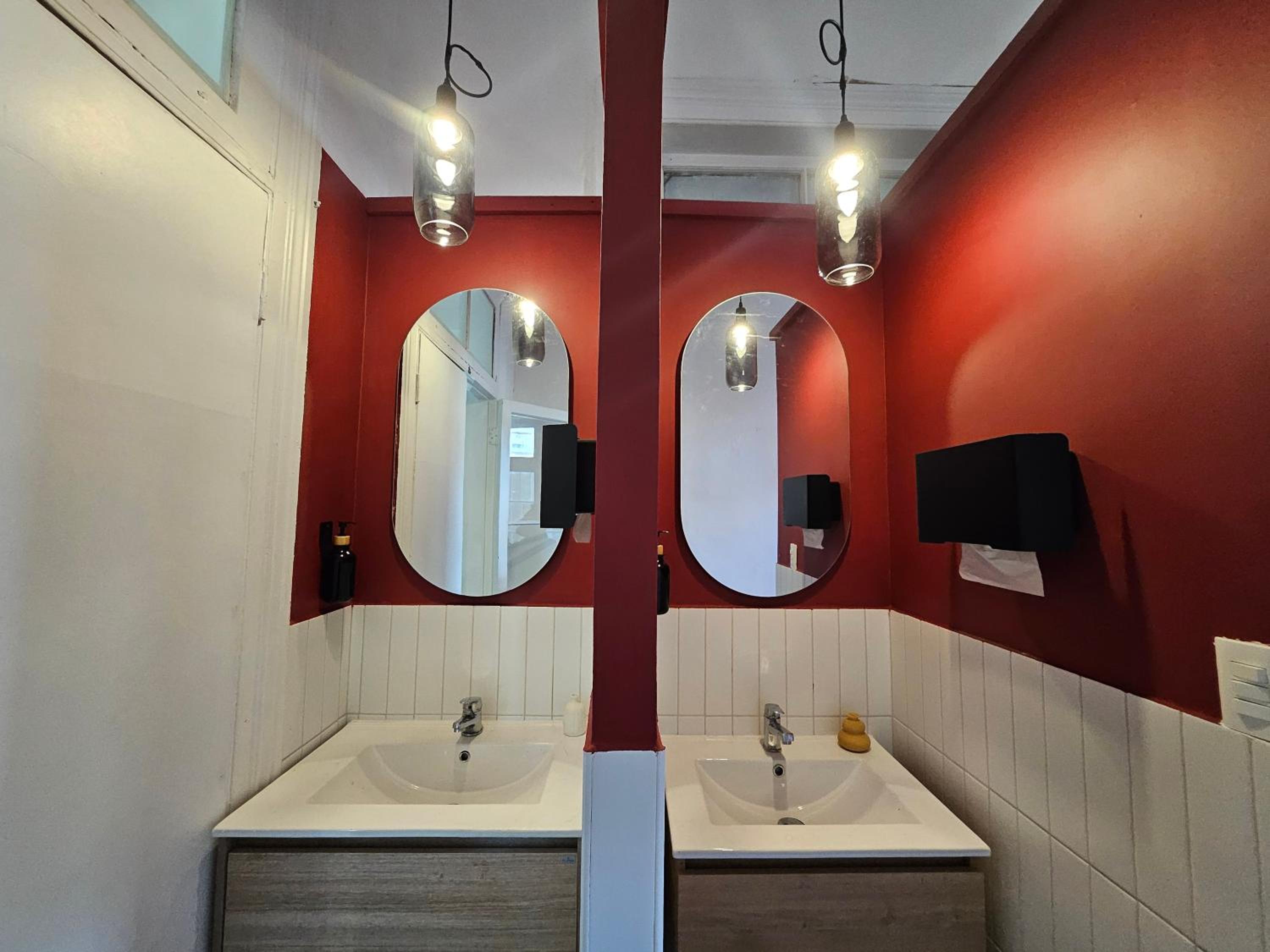 La Puerta Roja