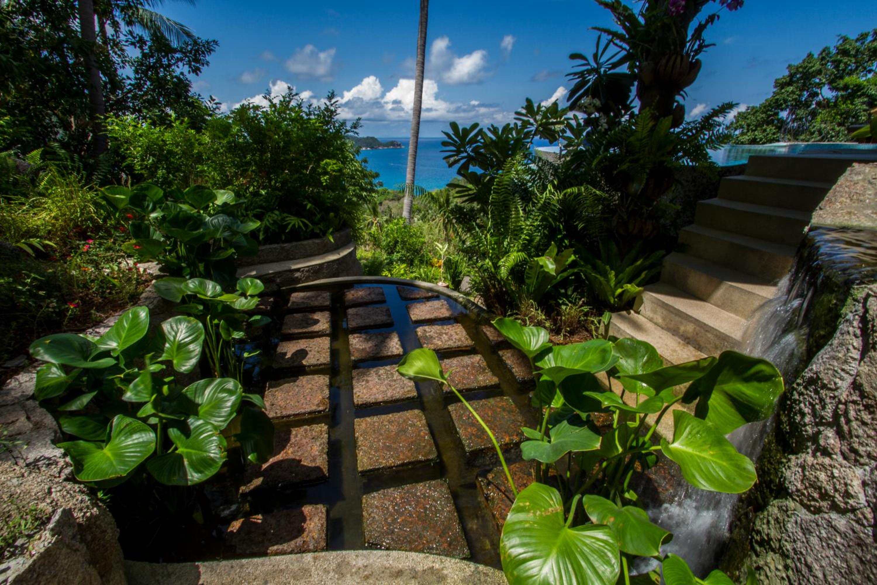 Monkey Flower Villas