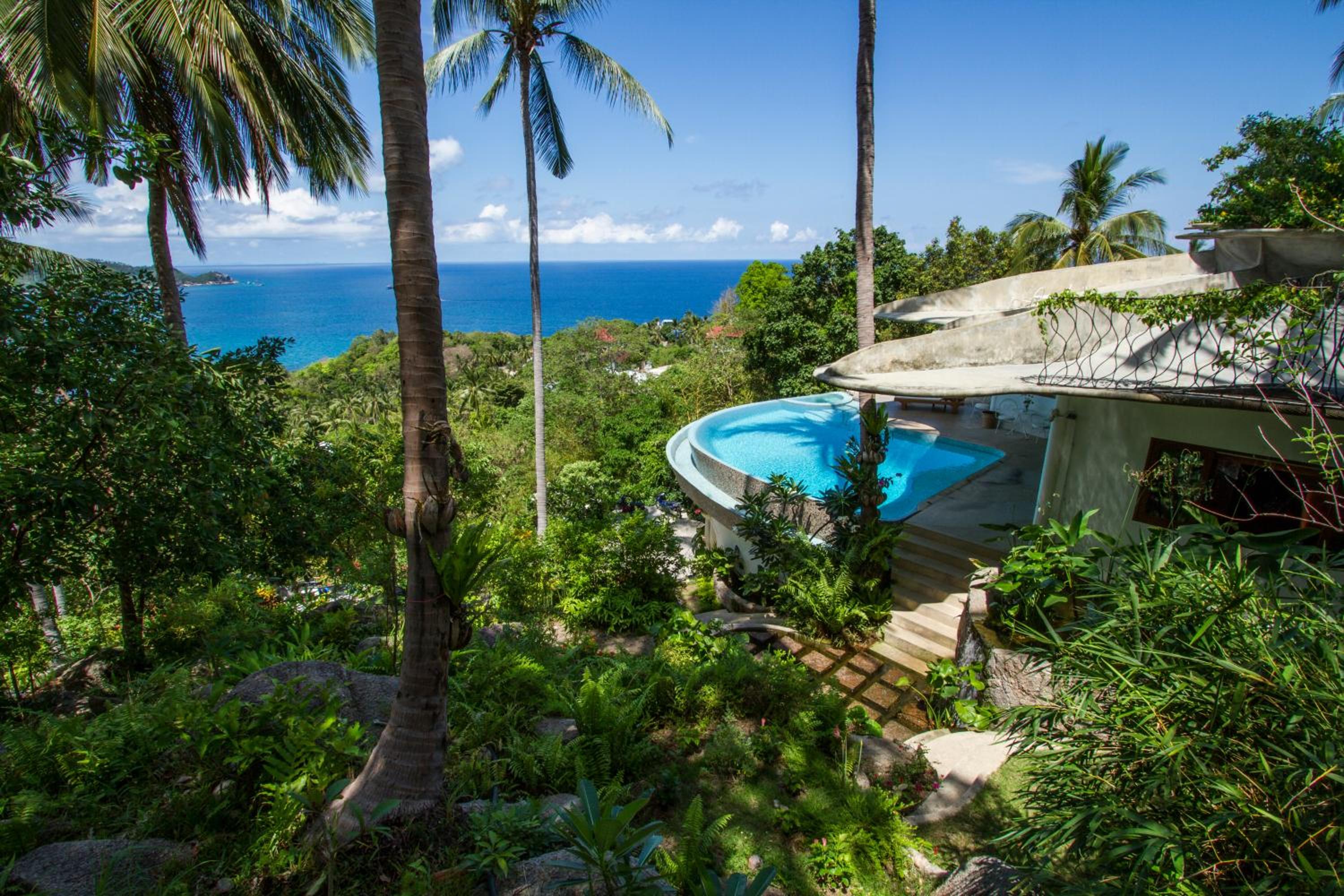 Monkey Flower Villas