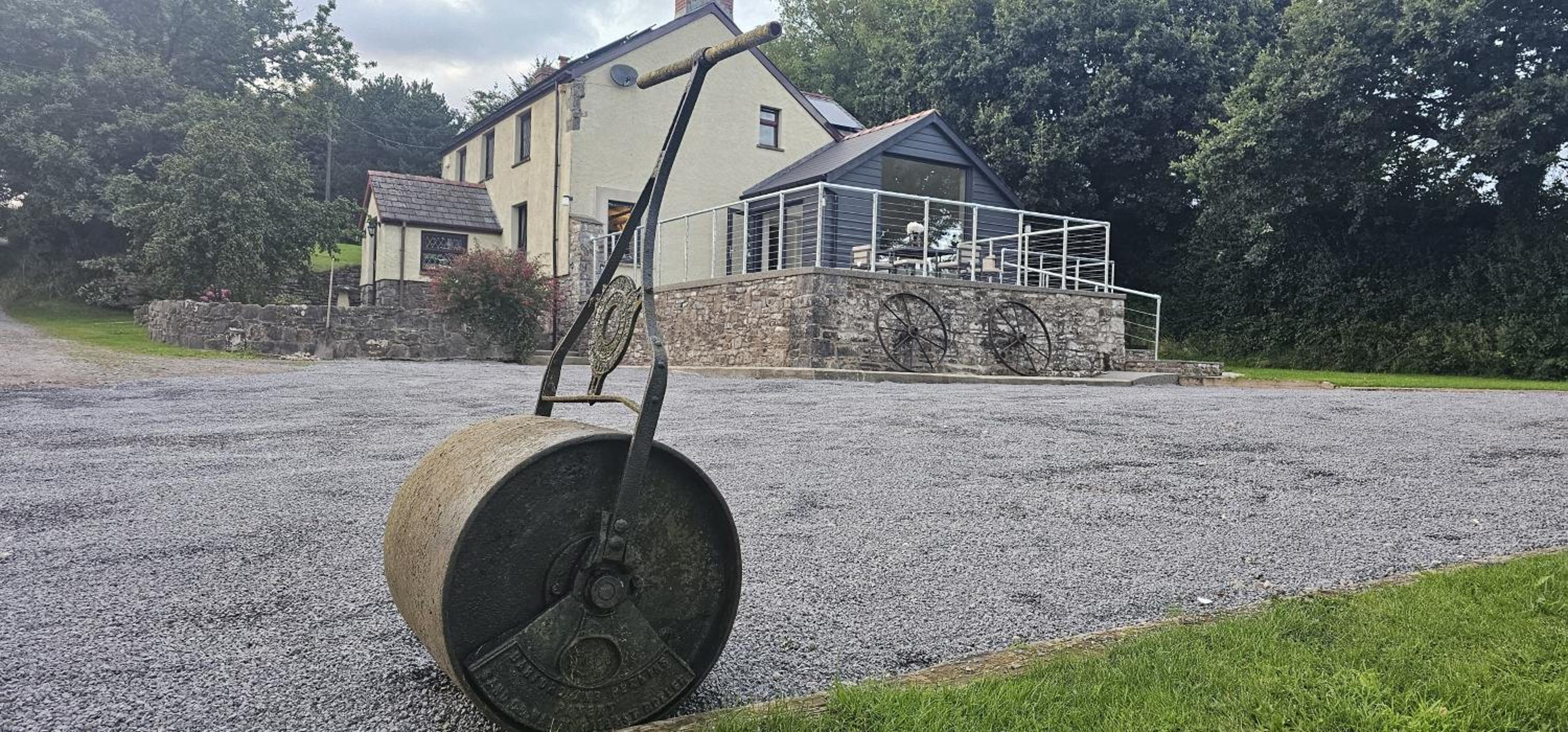 Luxe Farmhouse Getaway in Carmarthenshire