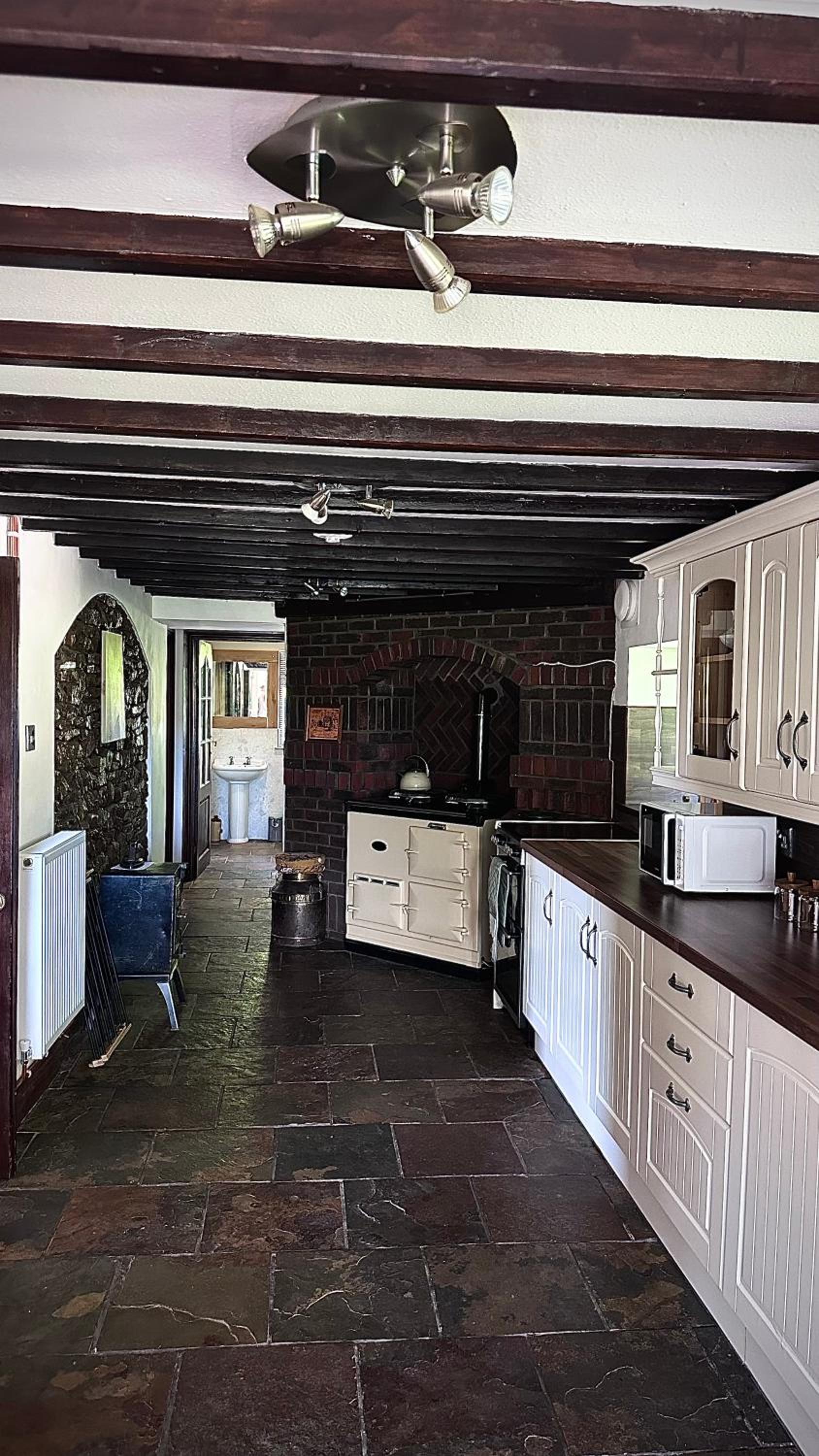 Luxe Farmhouse Getaway in Carmarthenshire