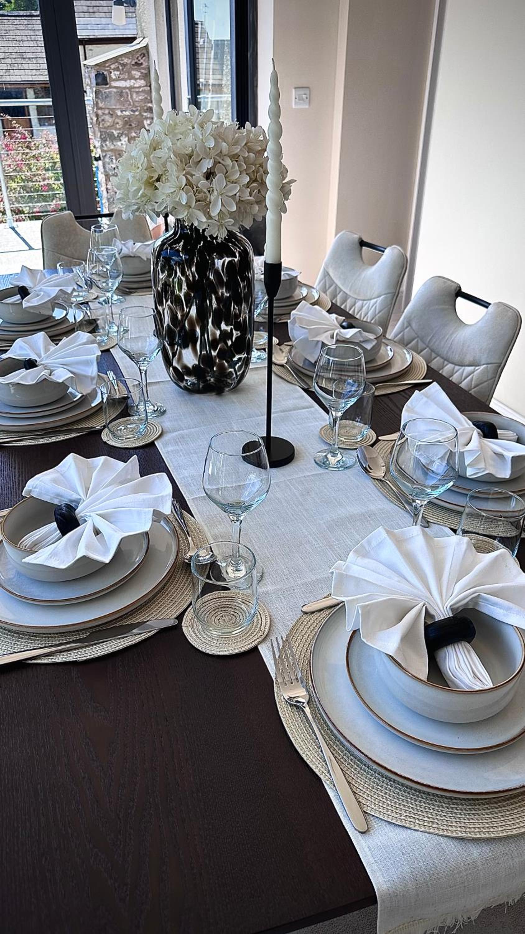 Luxe Farmhouse Getaway in Carmarthenshire