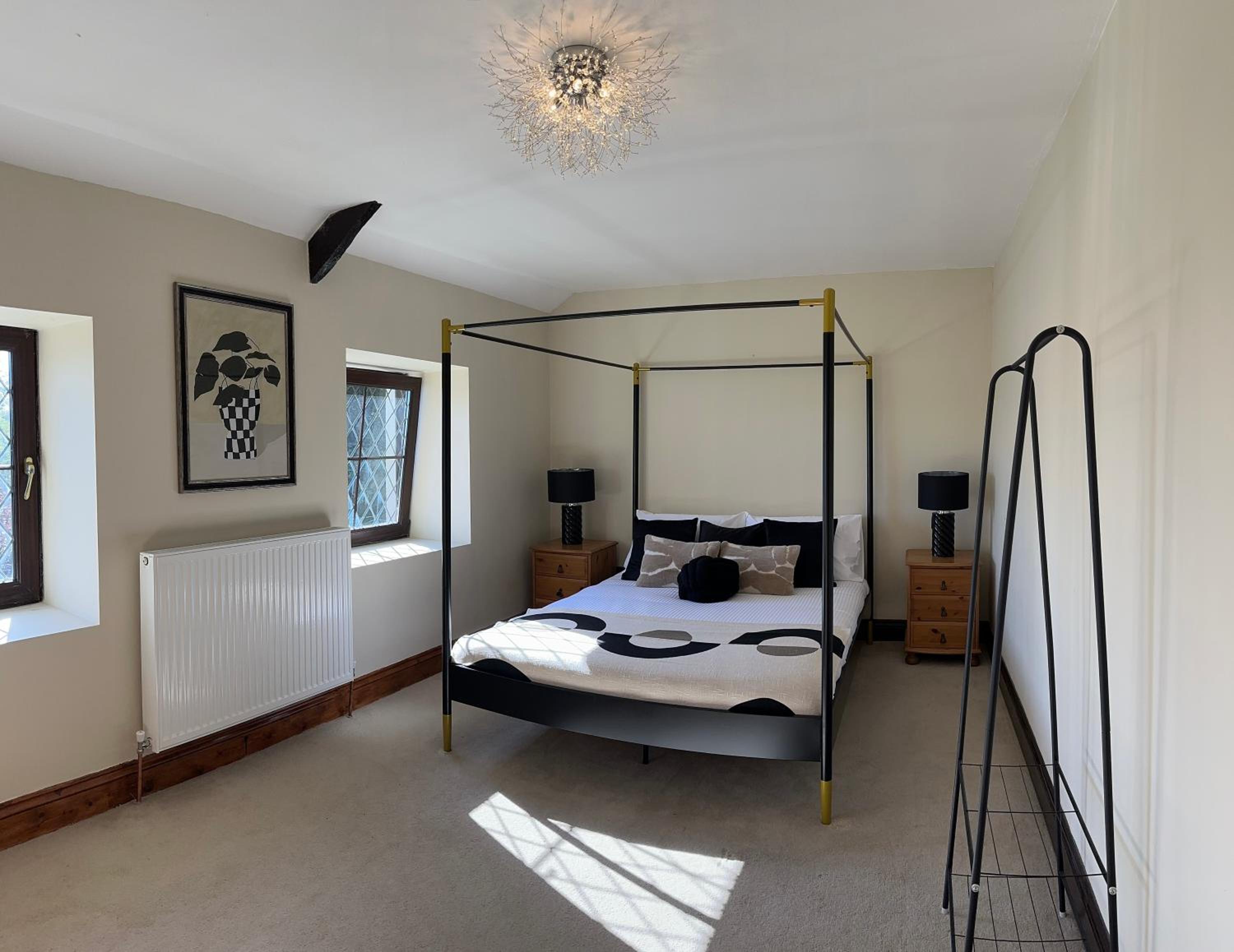Luxe Farmhouse Getaway in Carmarthenshire