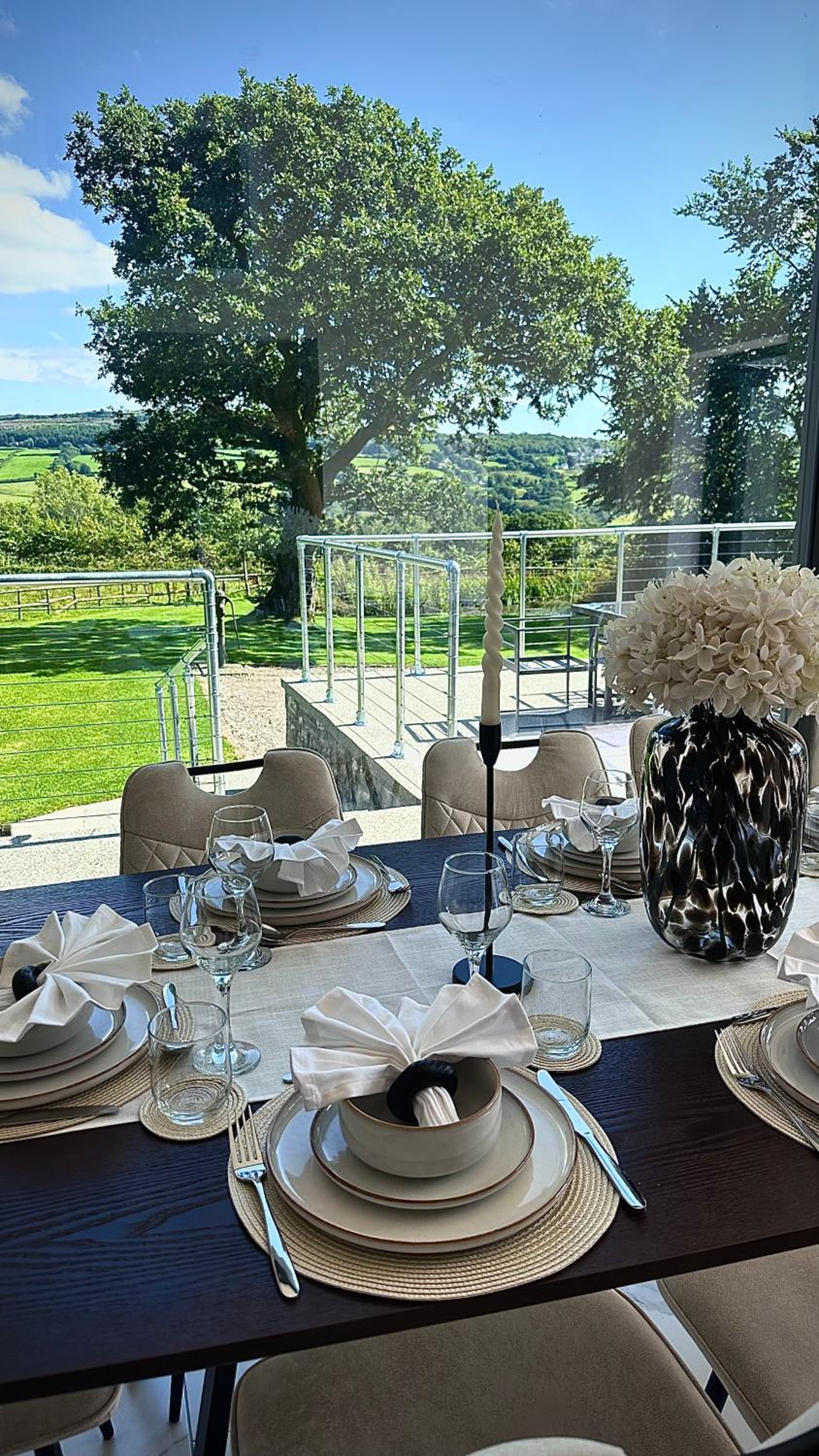 Luxe Farmhouse Getaway in Carmarthenshire