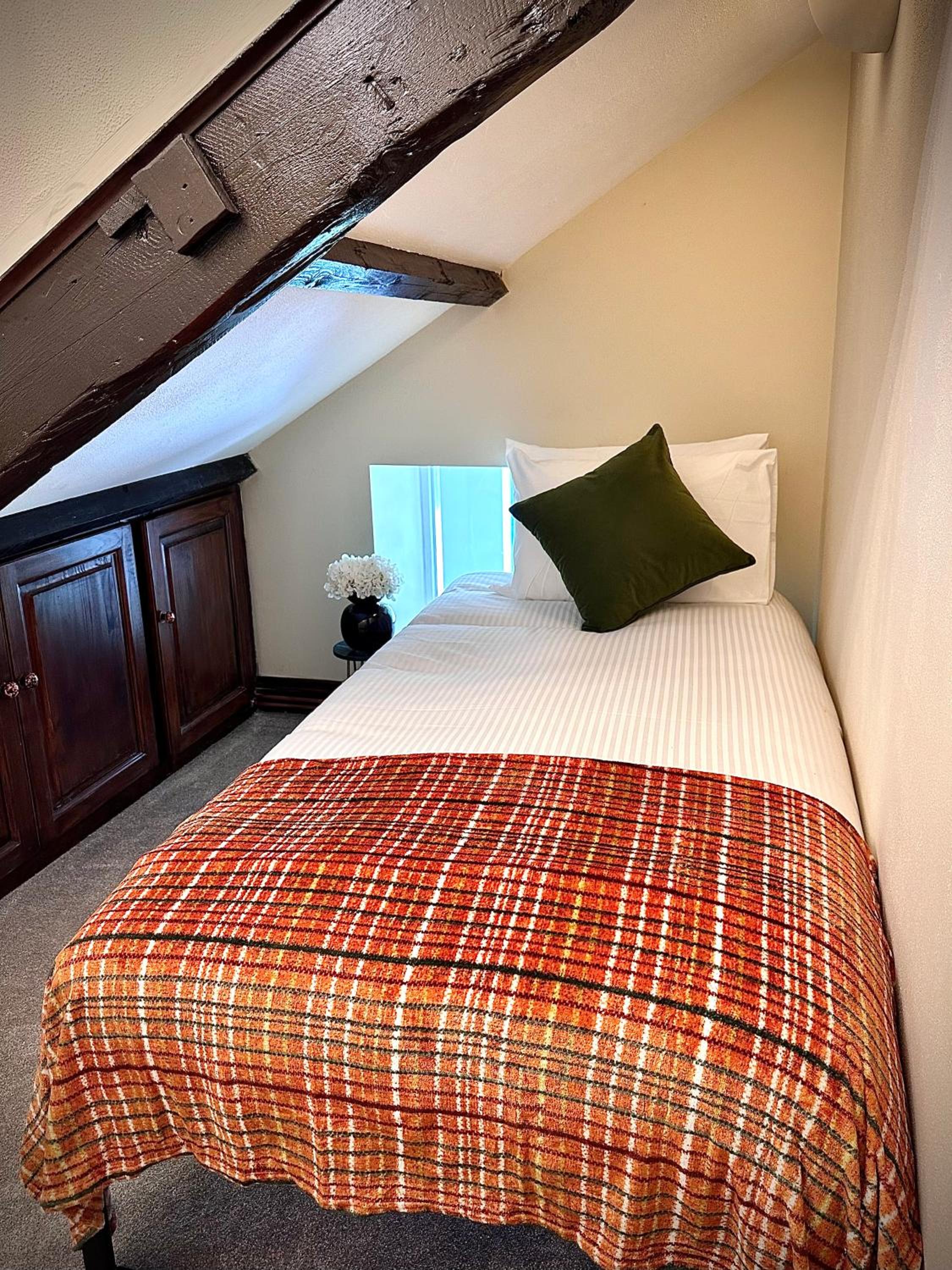 Luxe Farmhouse Getaway in Carmarthenshire
