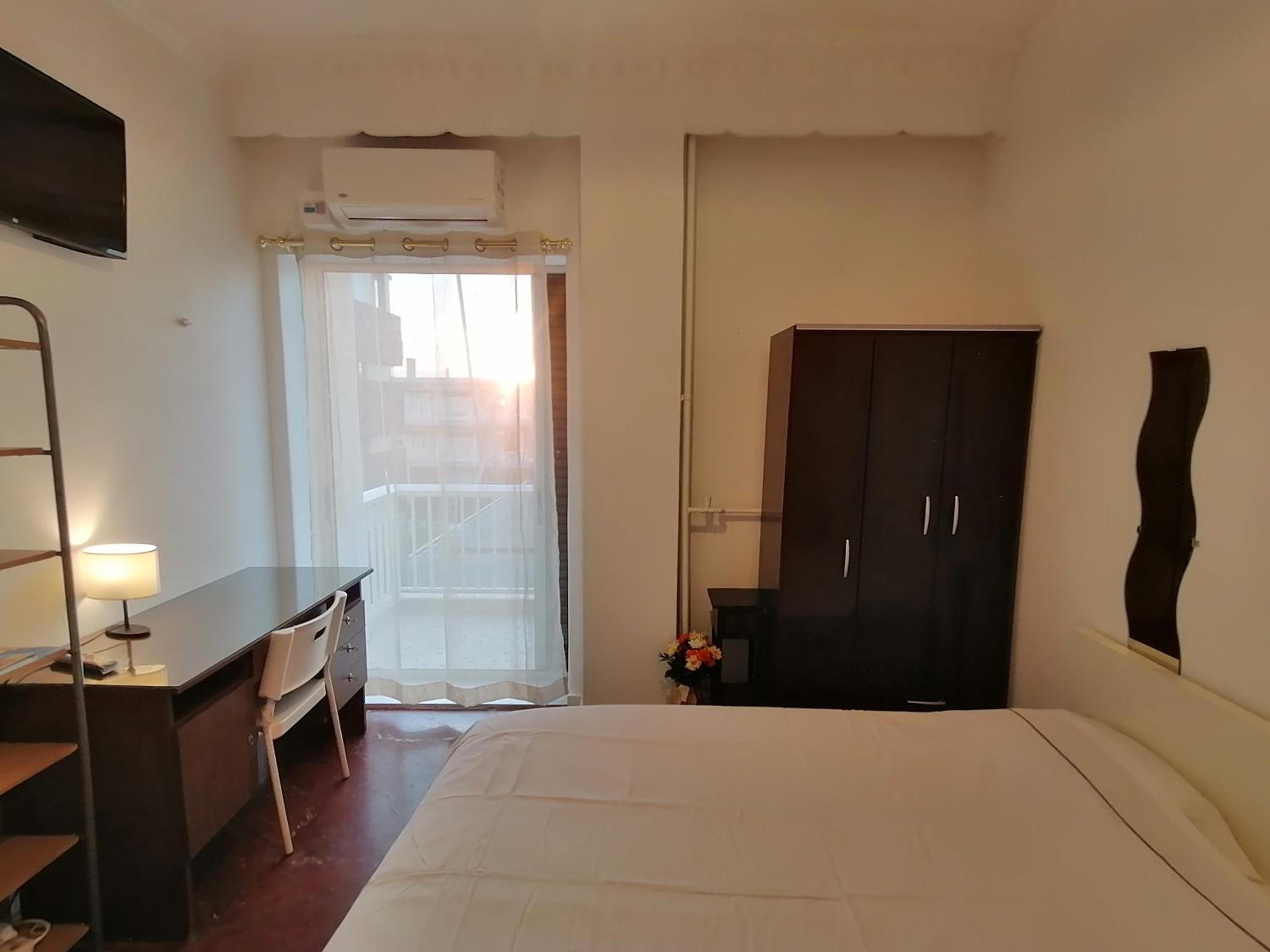 hotel room