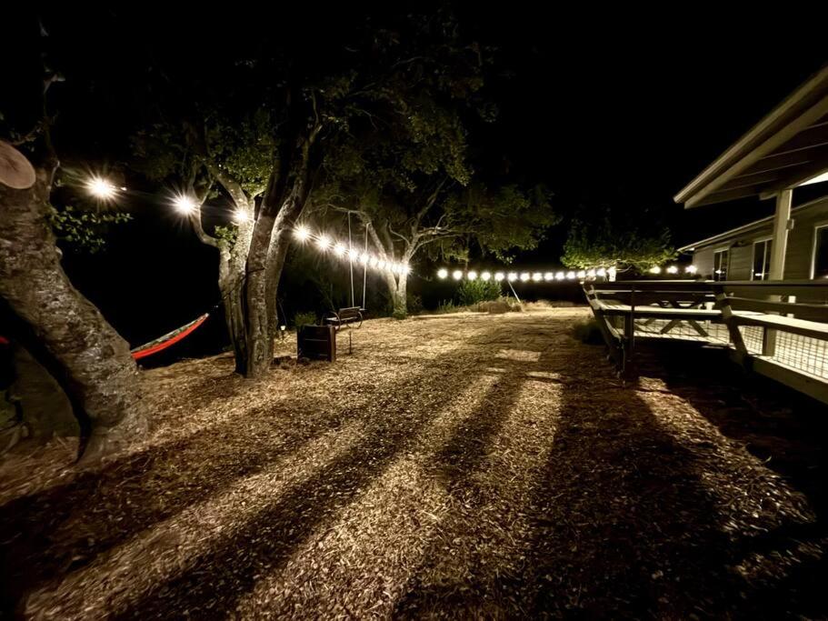 Manzanita Hill-35 miles to Yosemite, 10 miles to Mariposa with 8 person spa