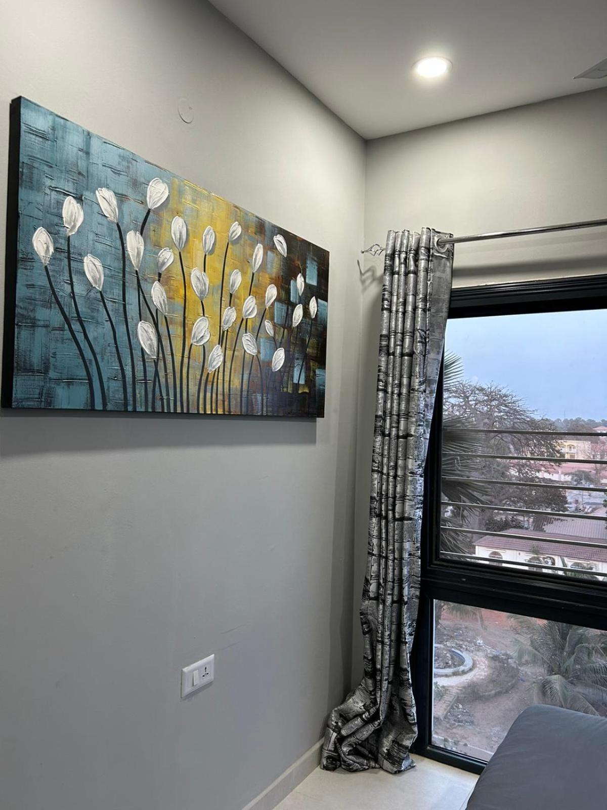 Luxurious Aquaview Apartment