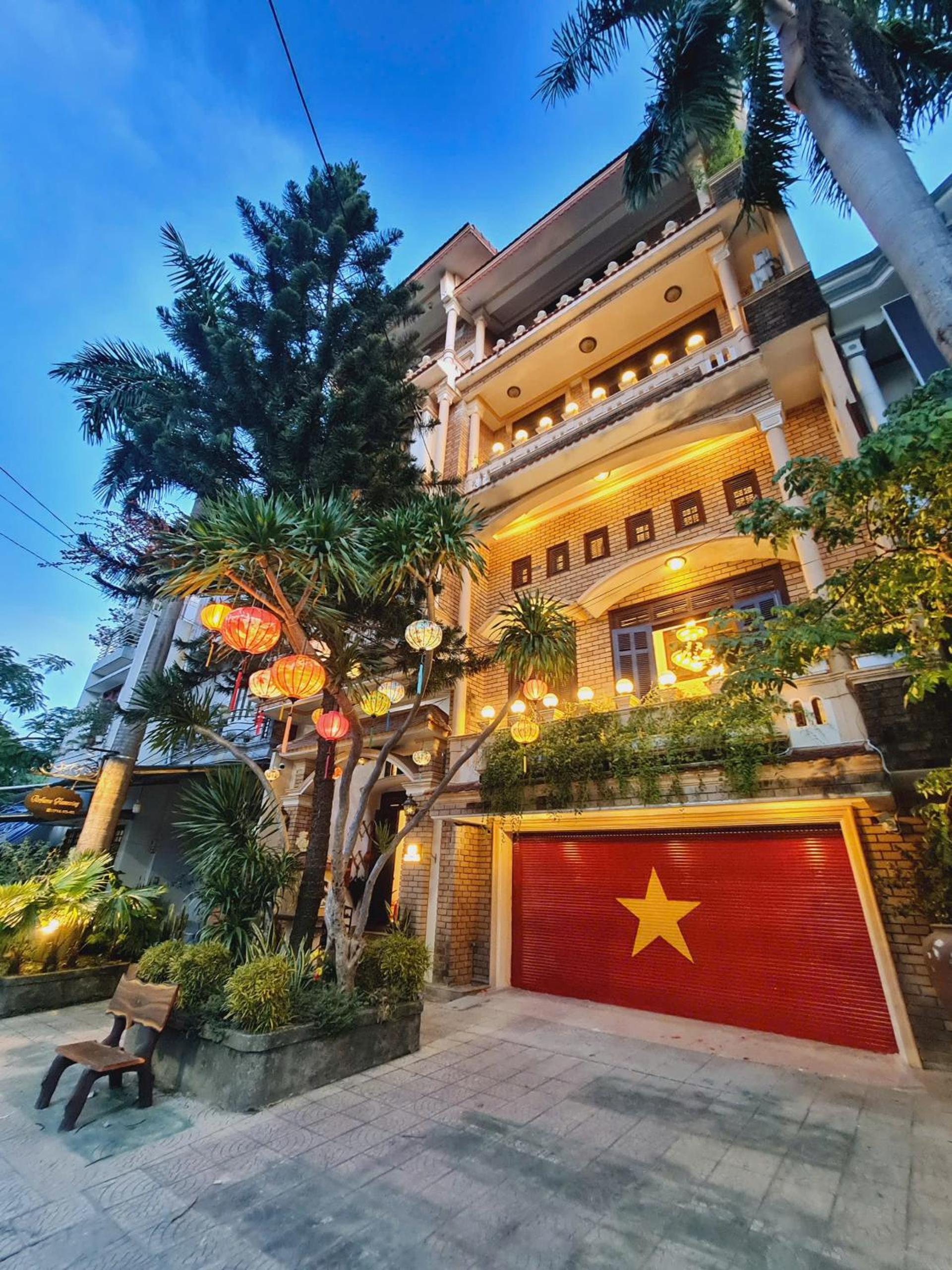 Perfume Homestay Huế