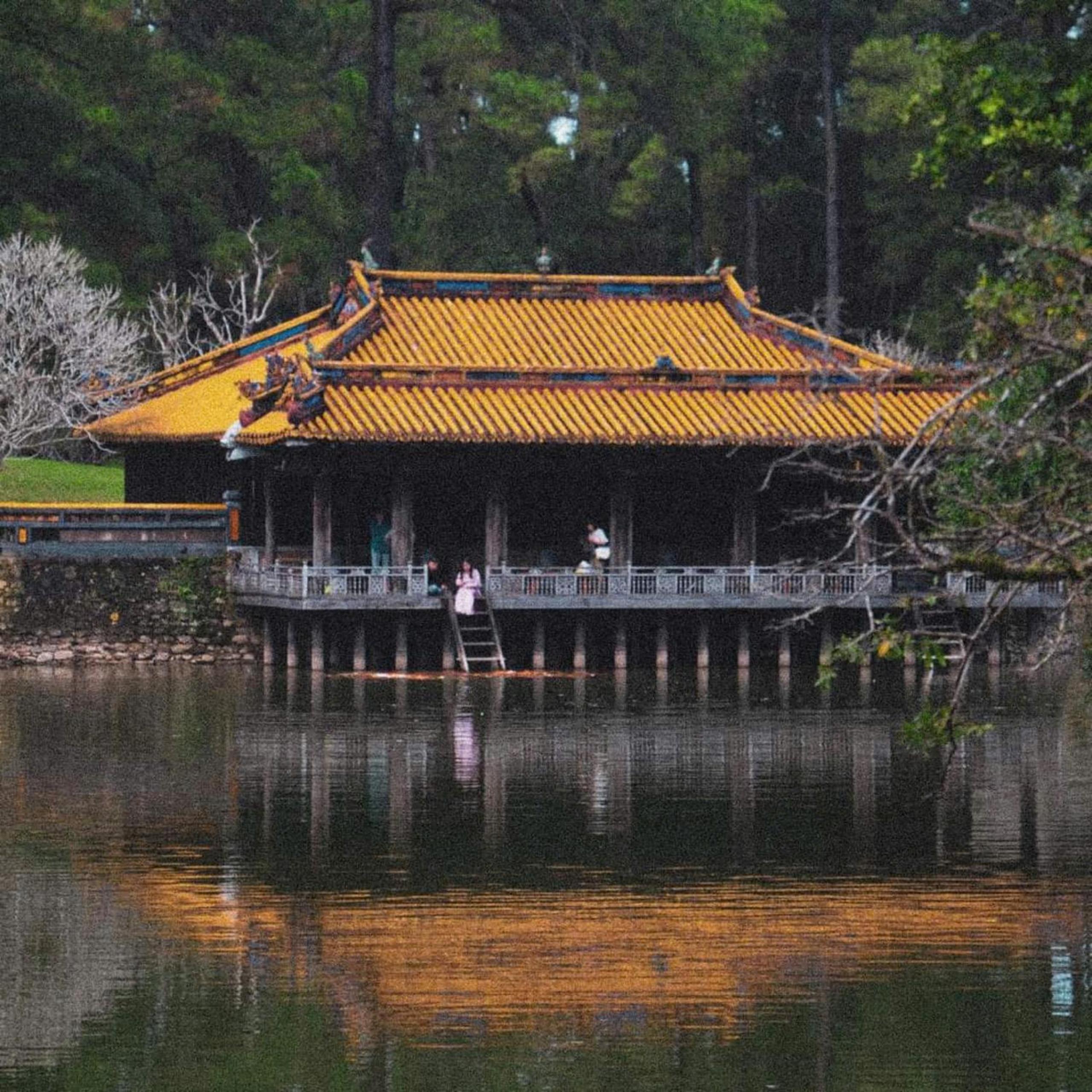 Perfume Homestay Huế