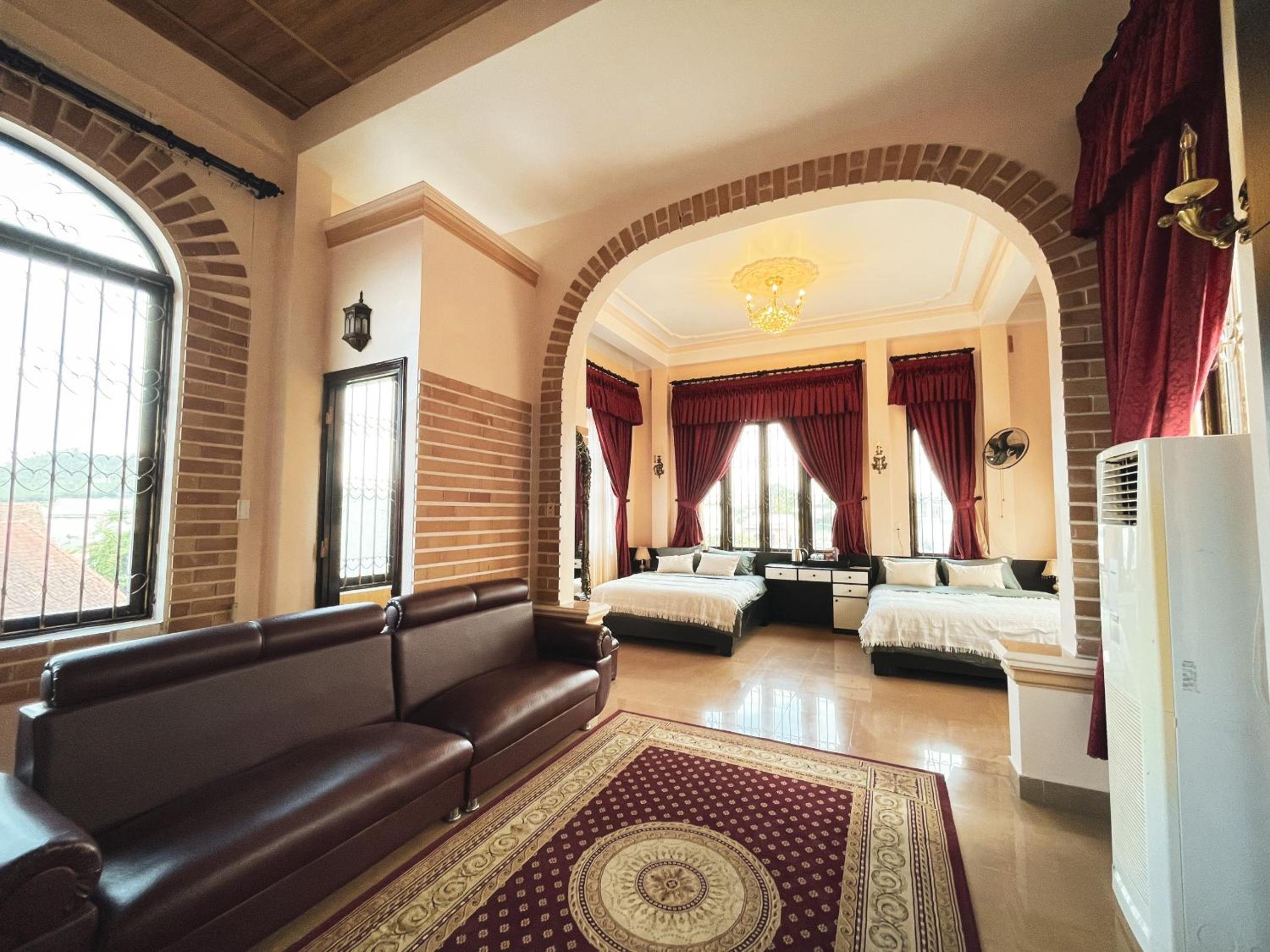Perfume Homestay Huế