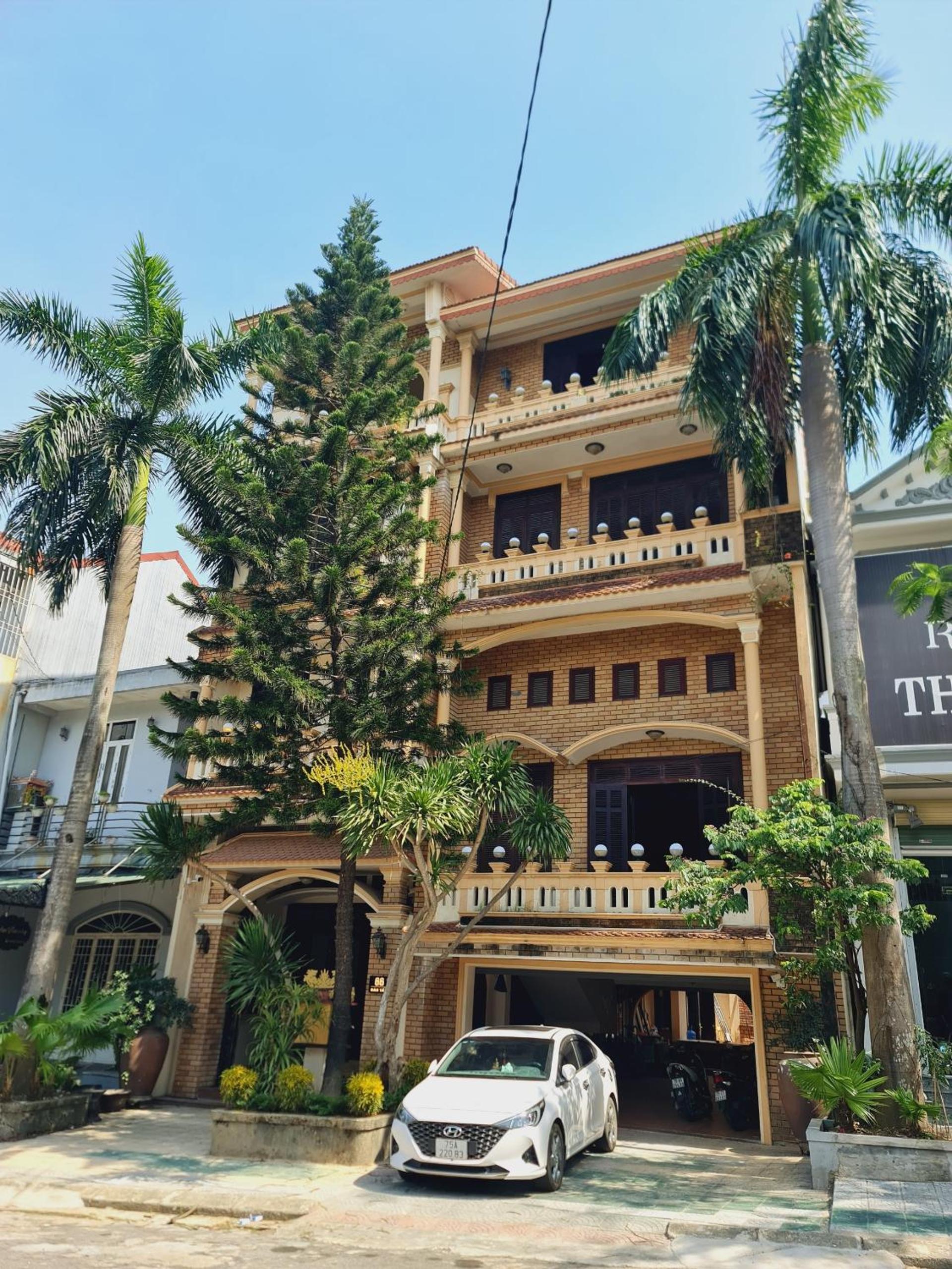 Perfume Homestay Huế
