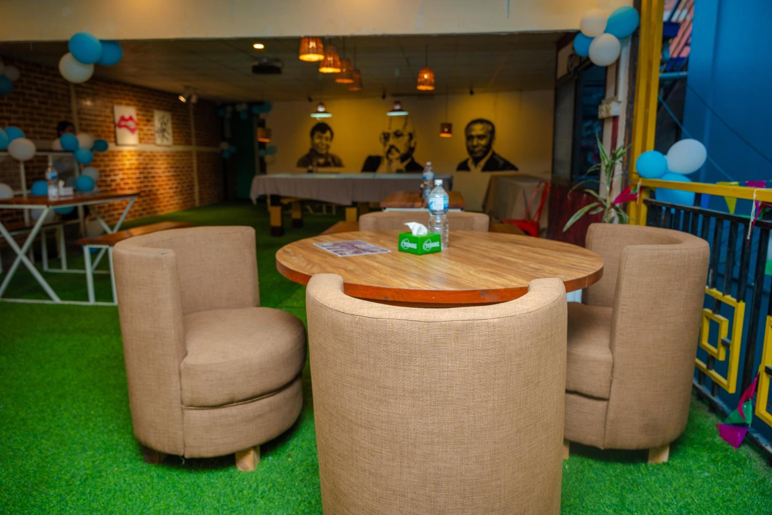 lounge