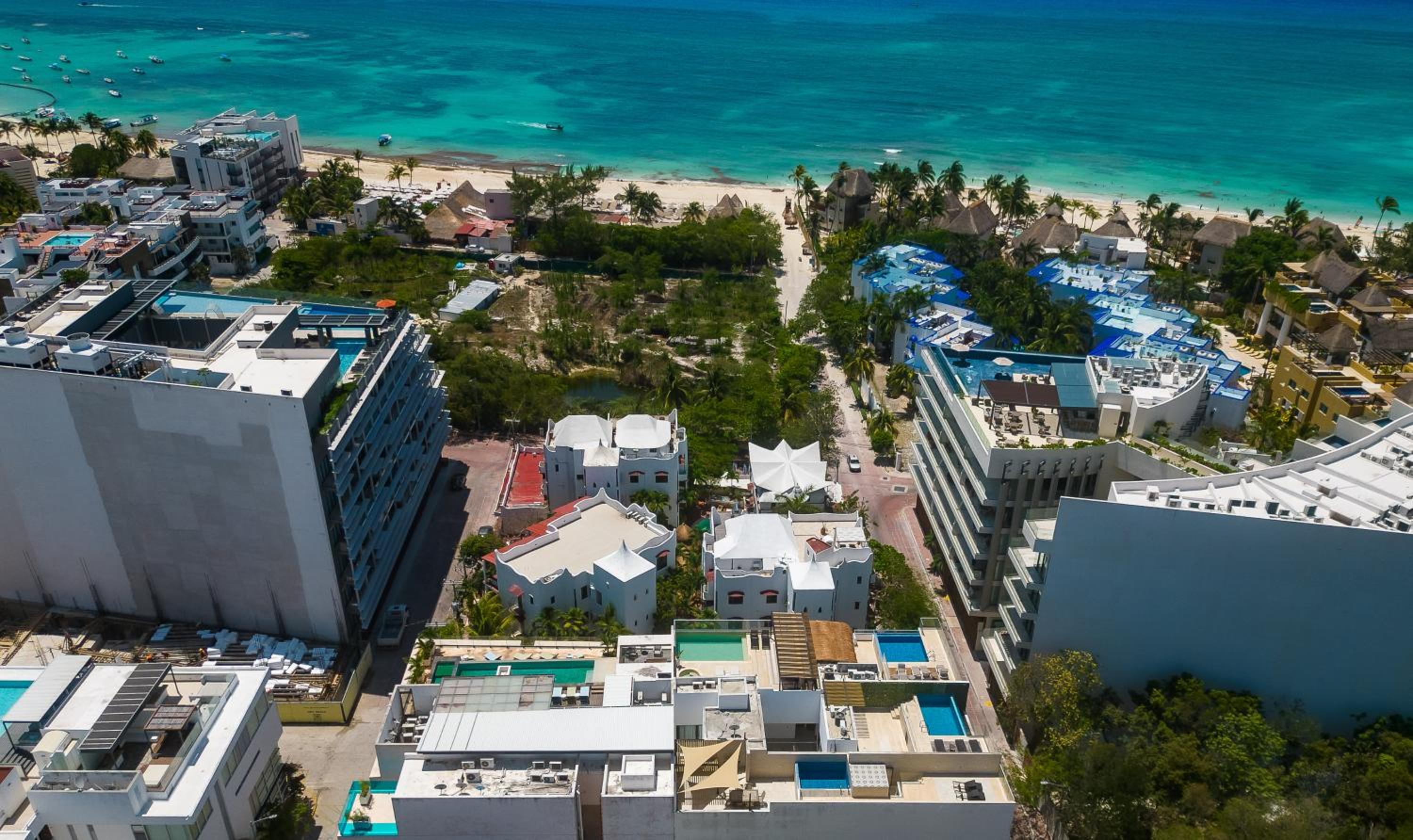 Beautiful 2bd 2bth, Ocean Views view 2