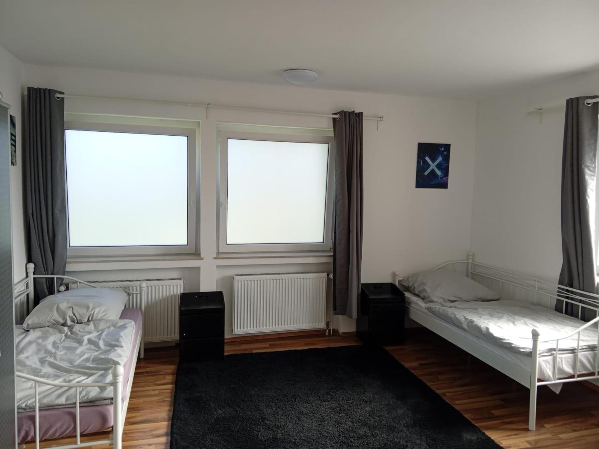 TOP Pader City Pension mit Wlan und free parking