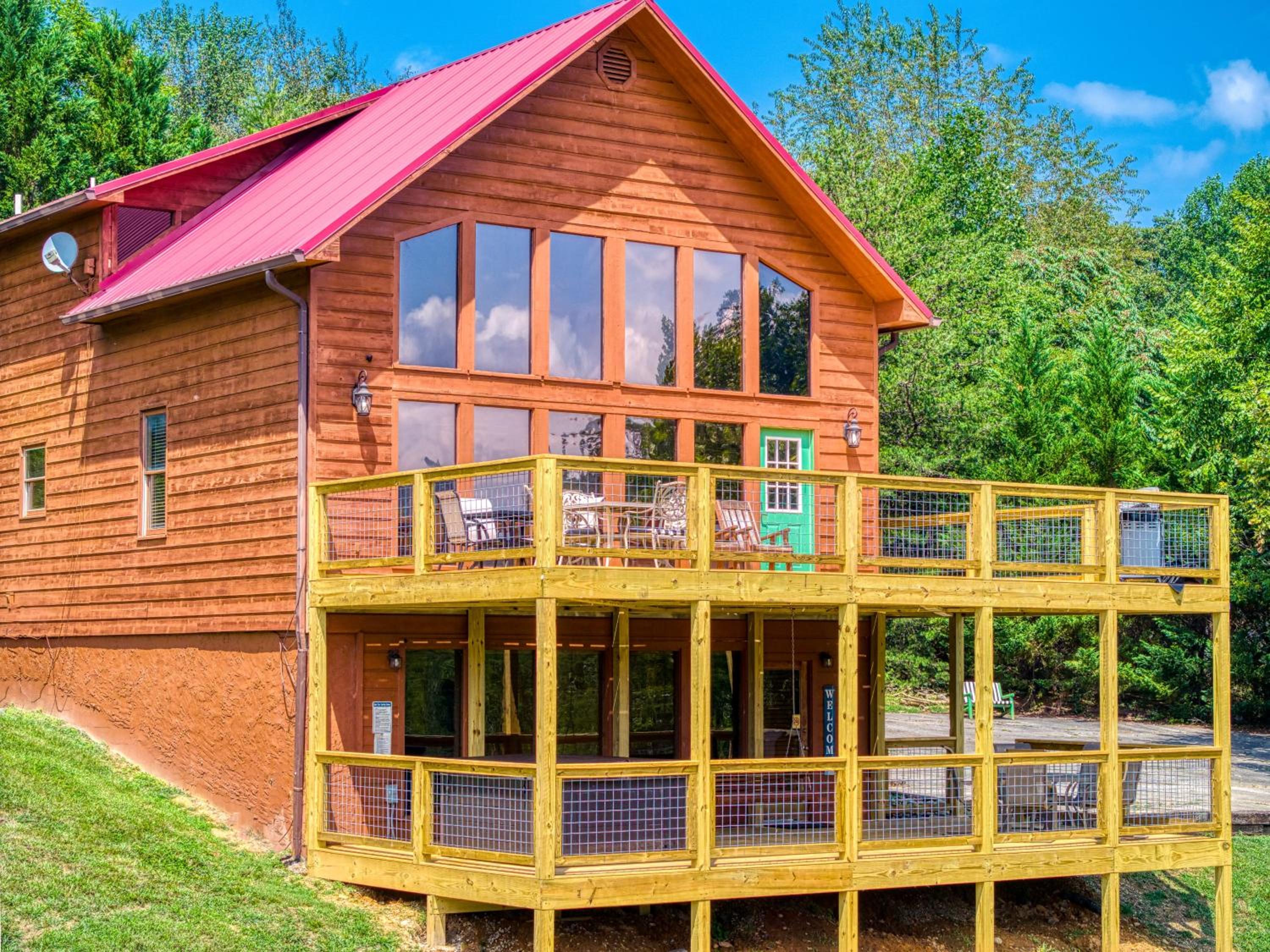 Riverside Mountain Retreat view 2
