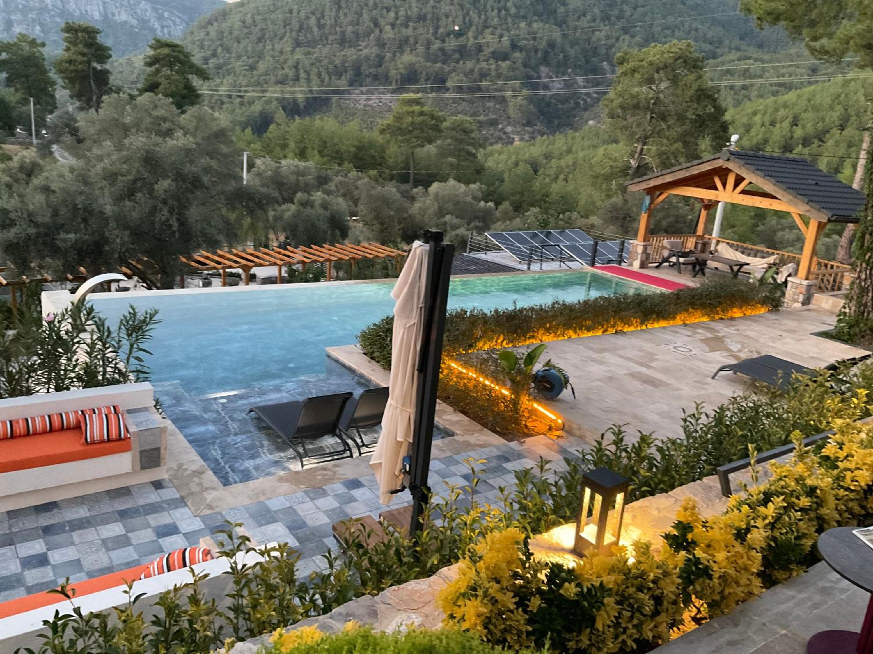 Sunsetpremiumgocek