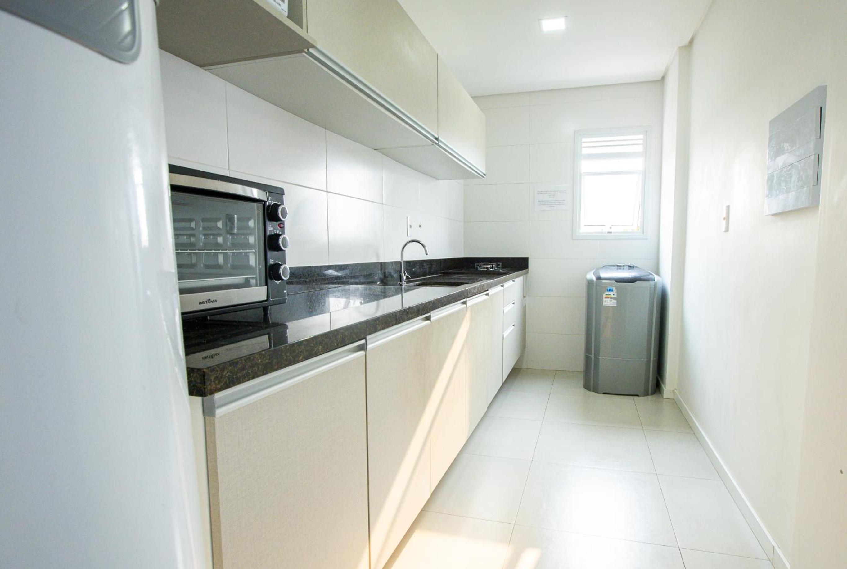 100m da Praia nos Ingleses, Cond. c/ Piscina P2090