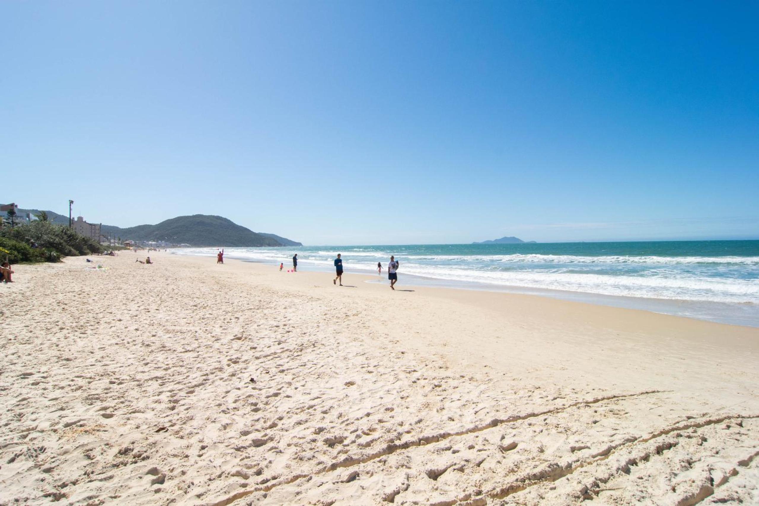 100m da Praia nos Ingleses, Cond. c/ Piscina P2090