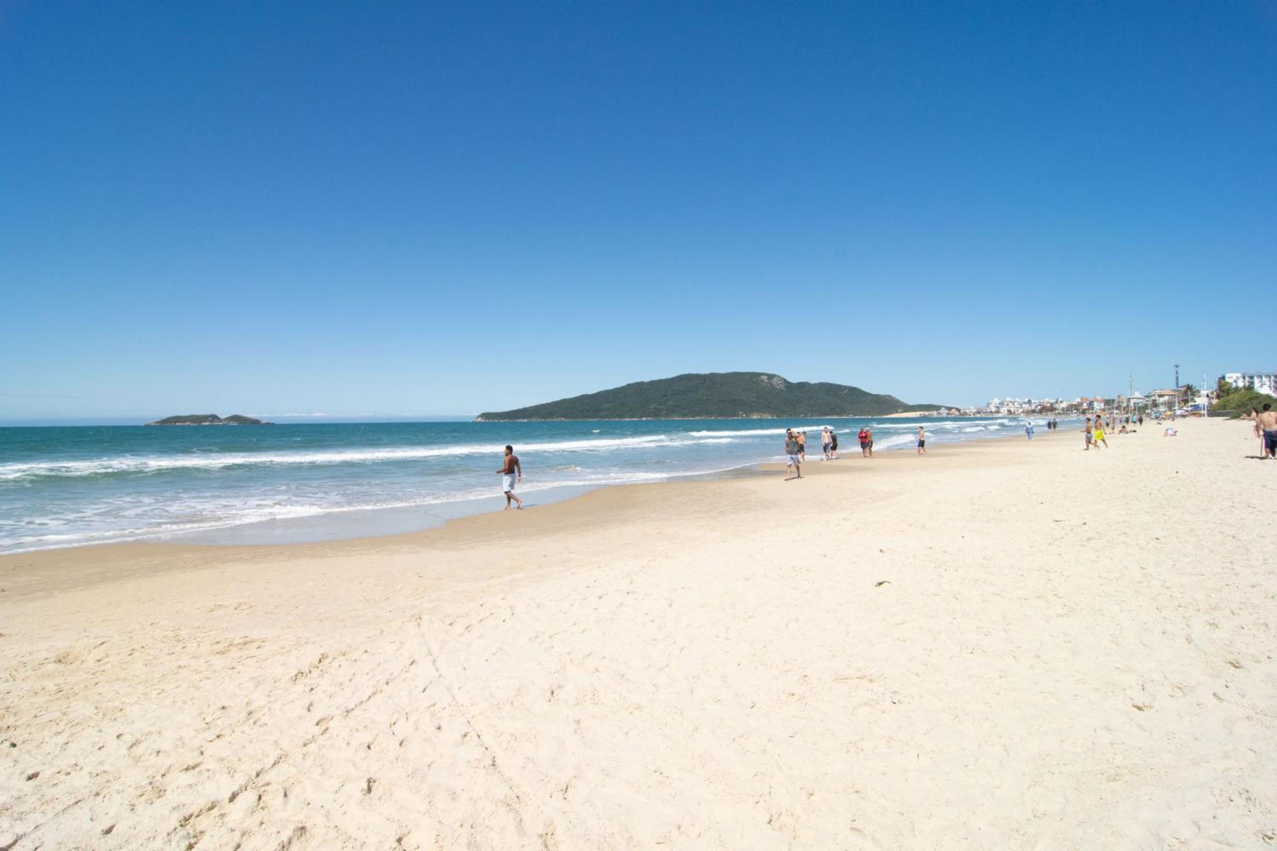 100m da Praia nos Ingleses, Cond. c/ Piscina P2090