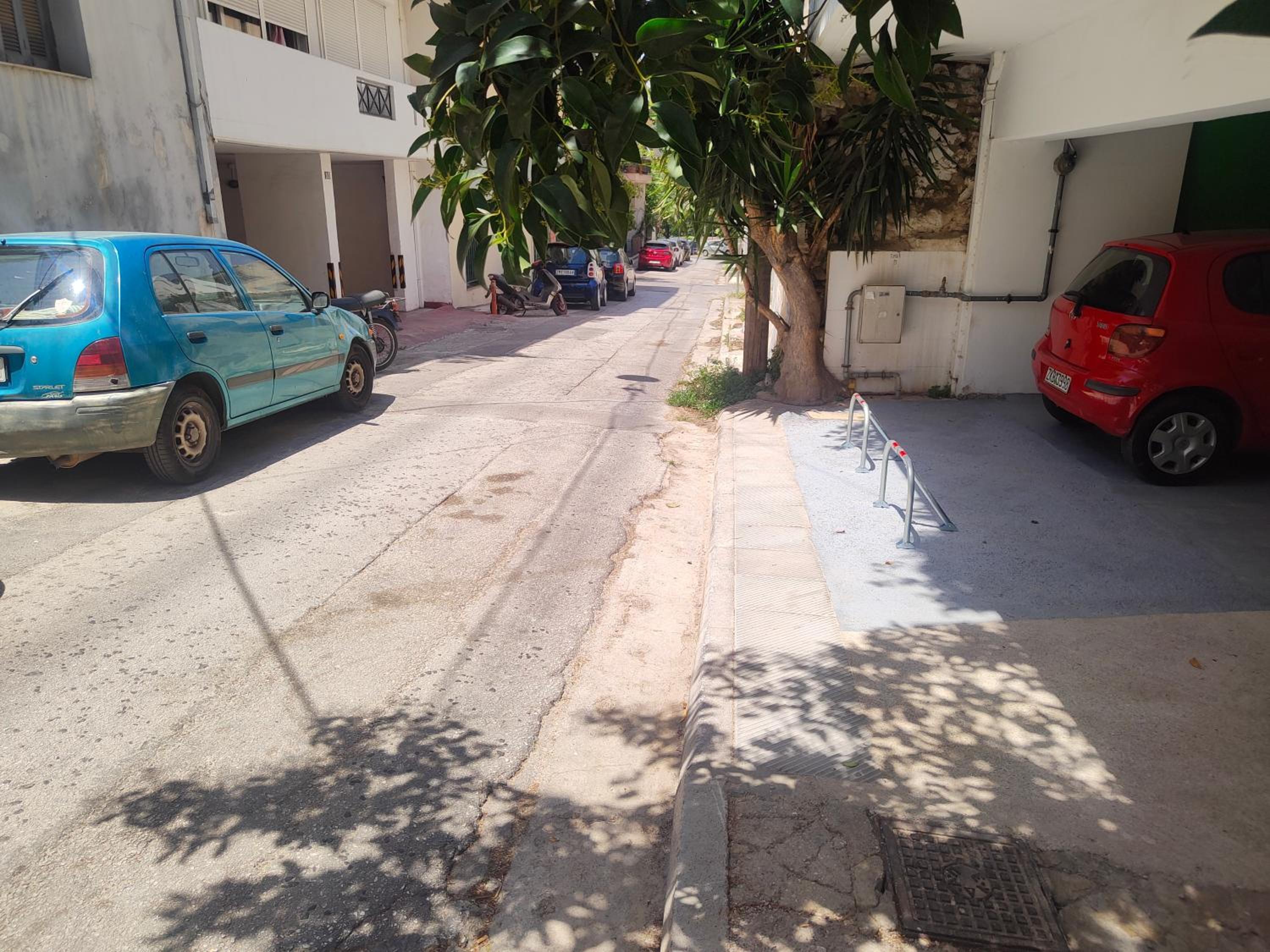 Mets Athens modern Maisonette, spacious view