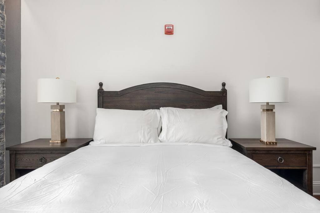 Santa Rosa Stonehouse Private Wine Country Getaway view 5