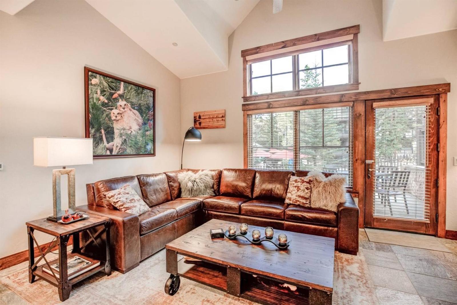 Ski-In 2 Bedroom Townhome At Mountain Thunder view 4
