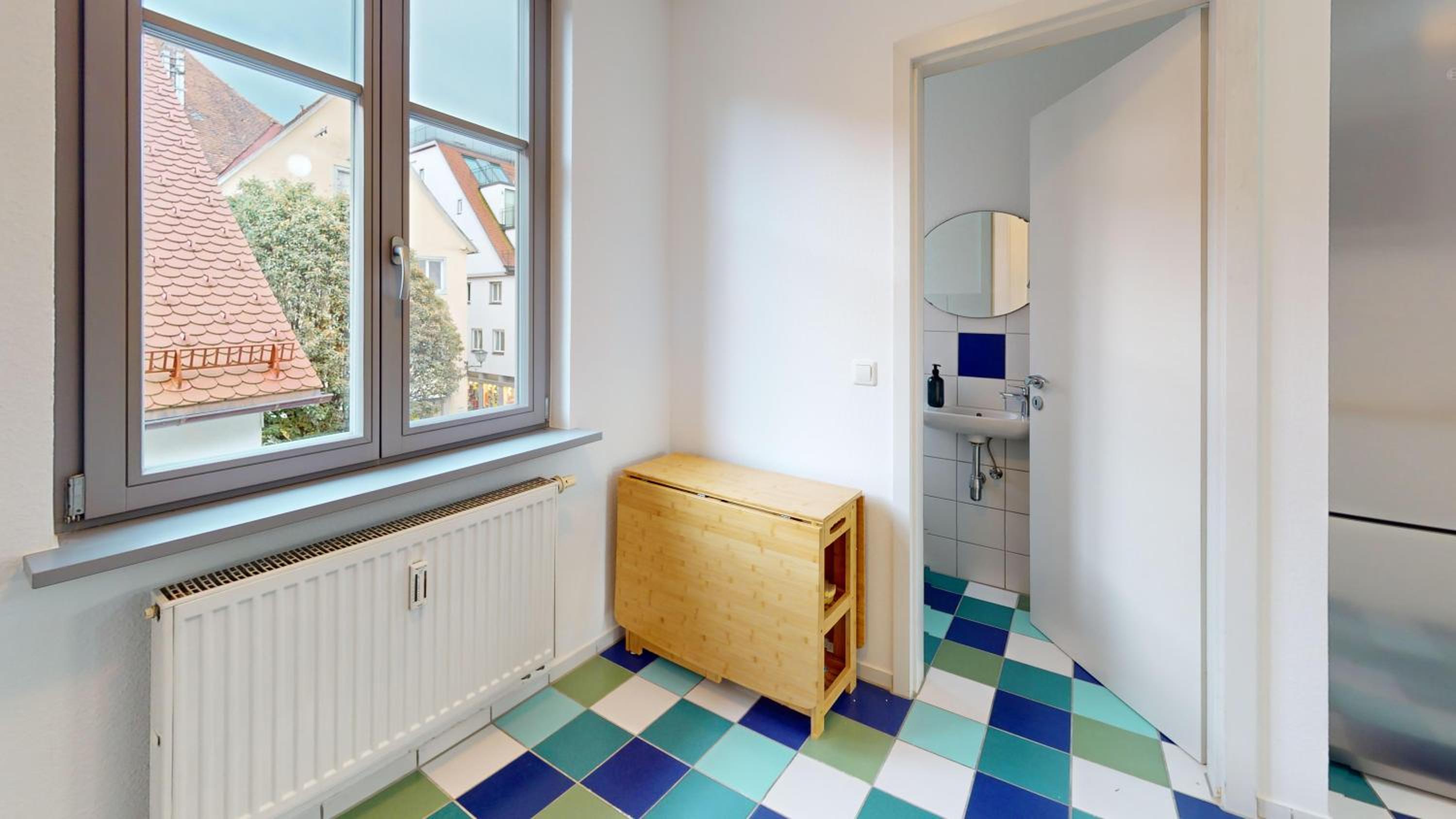 HEIMATEL - Altstadt-Maisonette mit Dachterrasse