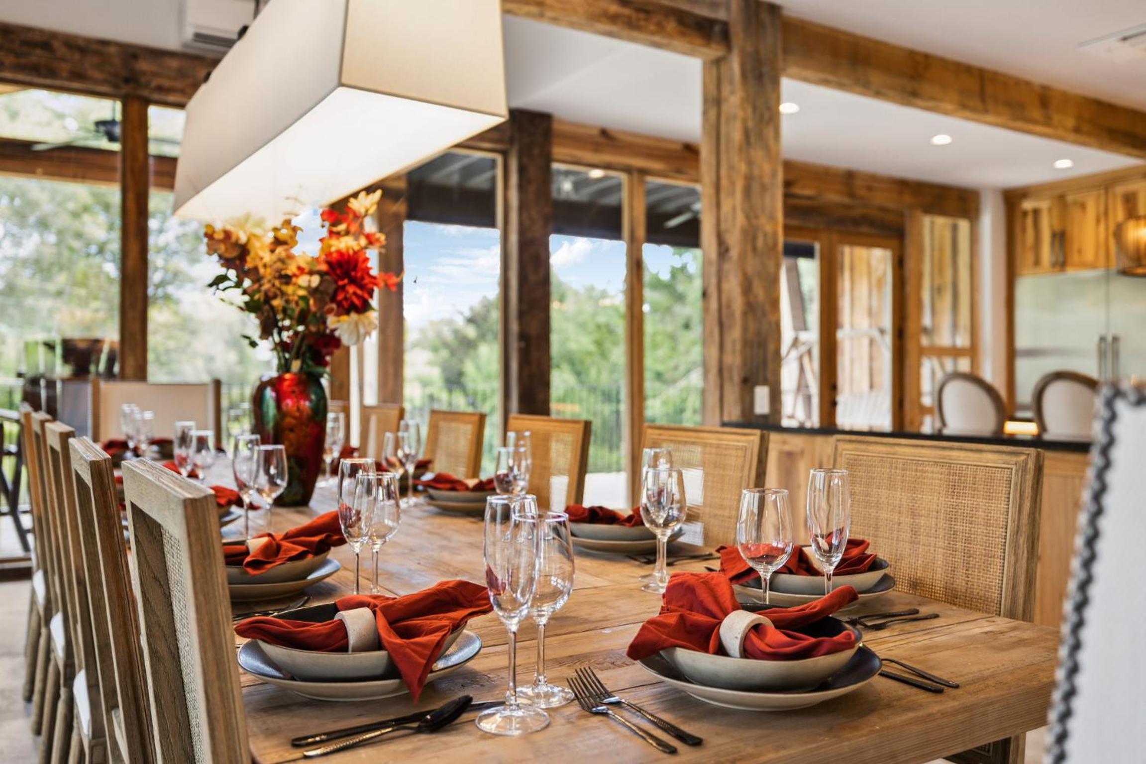 Extraordinary Manor at Dark Horse Estate view 2