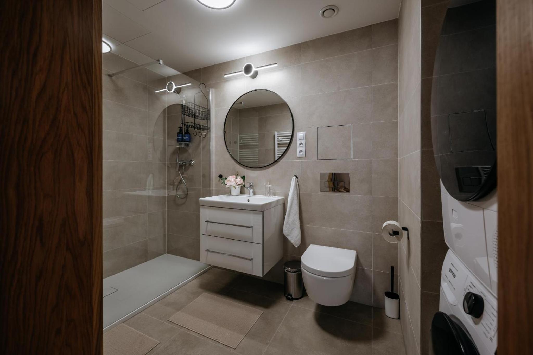 Prague Days - One-bedroom Apartment with Garage Parking and Balcony
