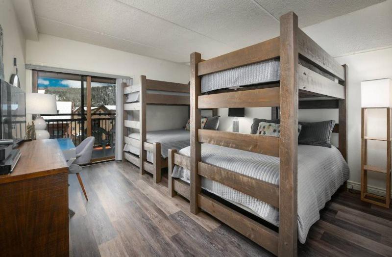 Ski-In, Ski-Out 1 Bedroom At Peak 9 Near Main Street view 5