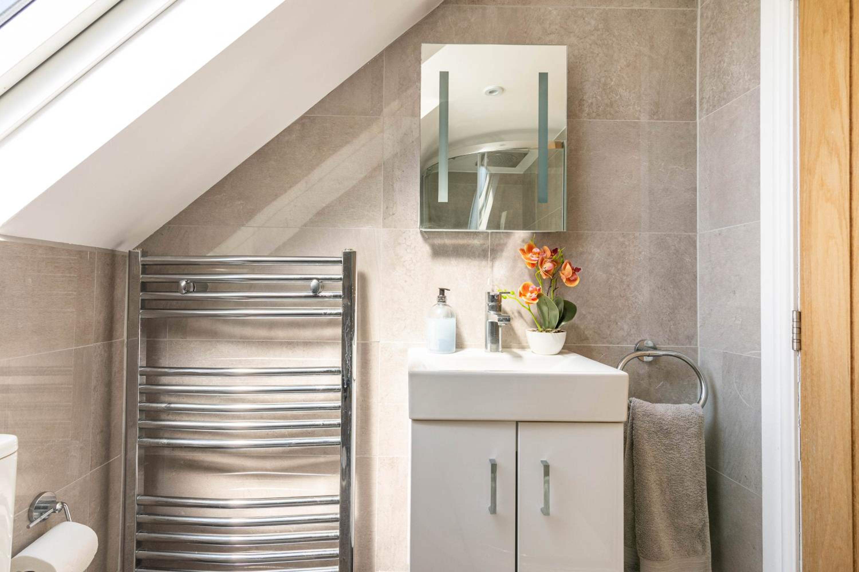 Country Retreat near Golf, Cotswolds, Stratford-Upon-Avon and Worcester