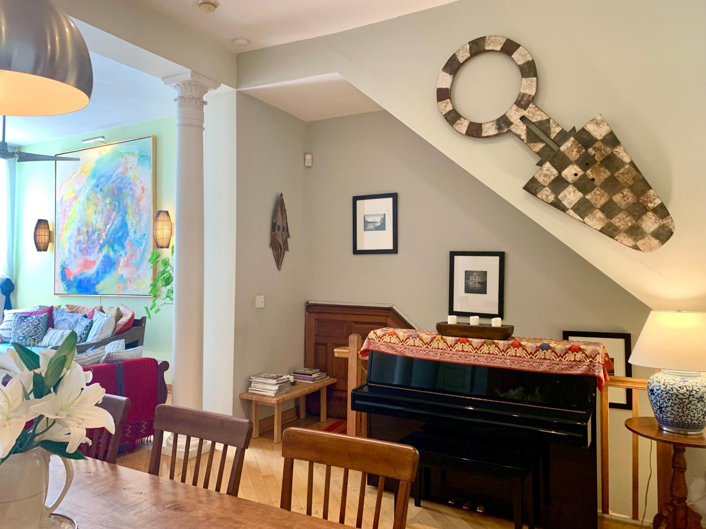 2 bedrooms with one private bathroom in lovely home