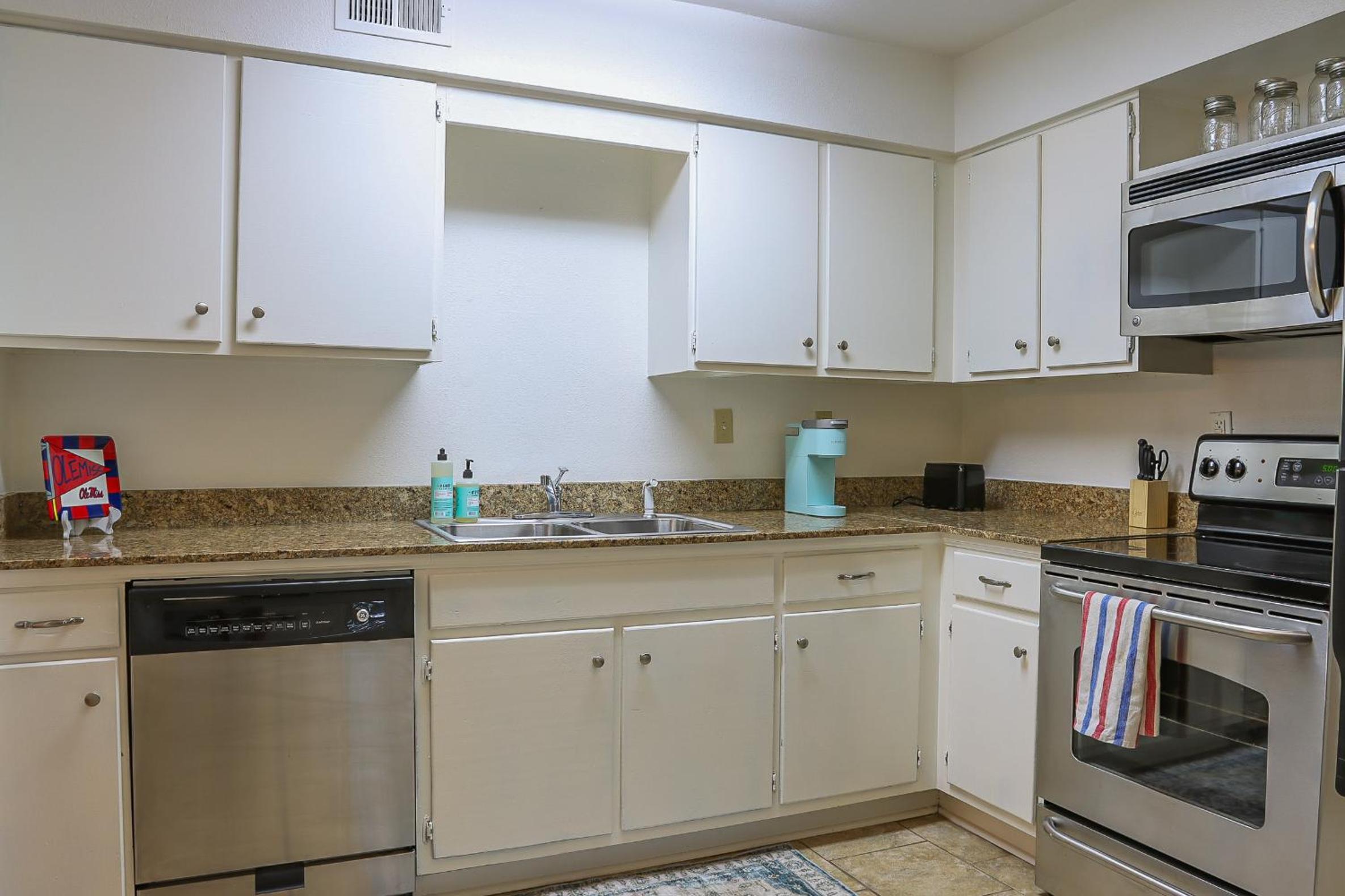 Oxford Vacations - Oxford Condo - Property Image 9