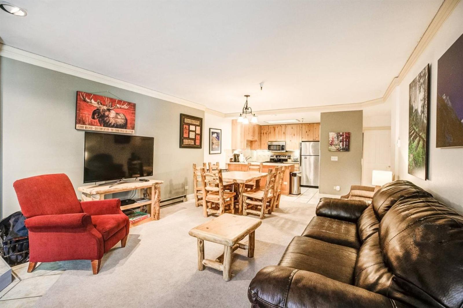 2 Bedroom Ski-In, Ski-Out Condo At The Village At Peak 9 view 3