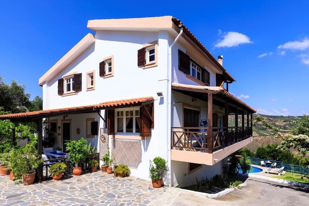 Charming Villa Maria