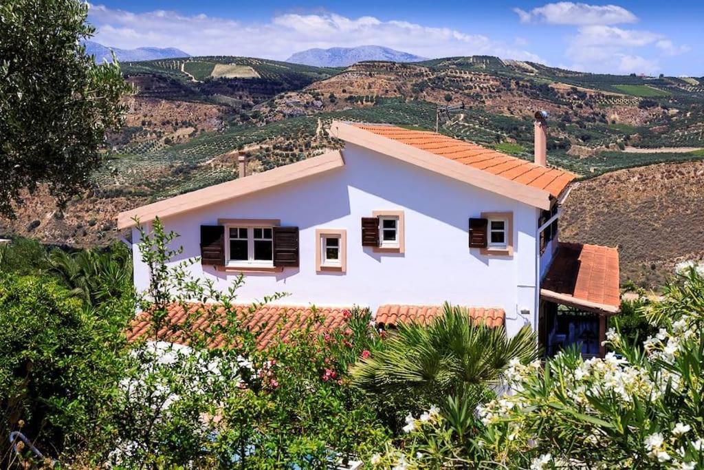 Charming Villa Maria