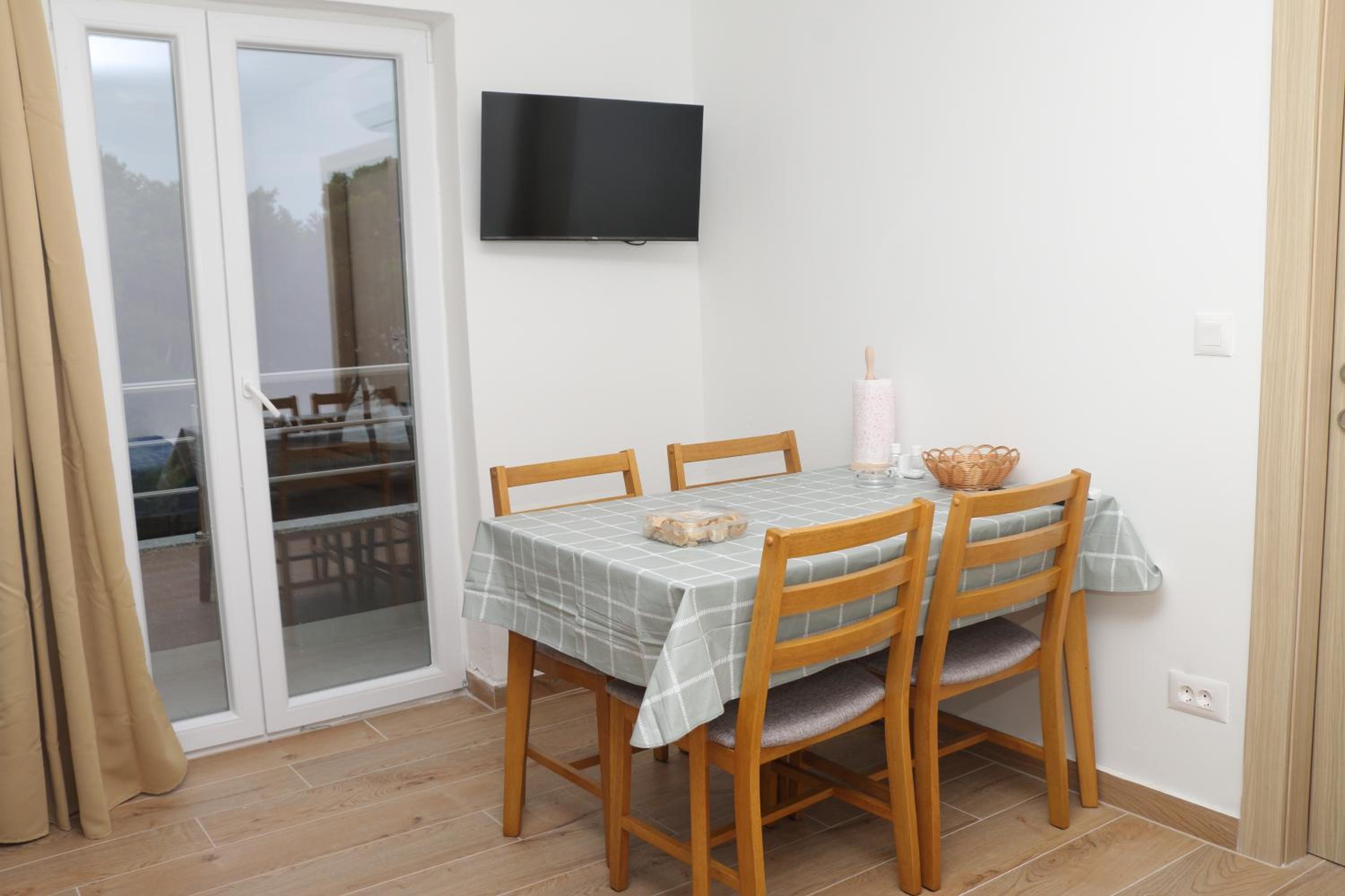 Apartmani Mary S2 view 4