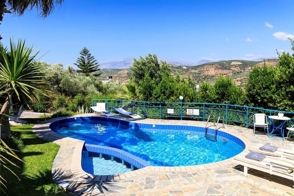Charming Villa Maria