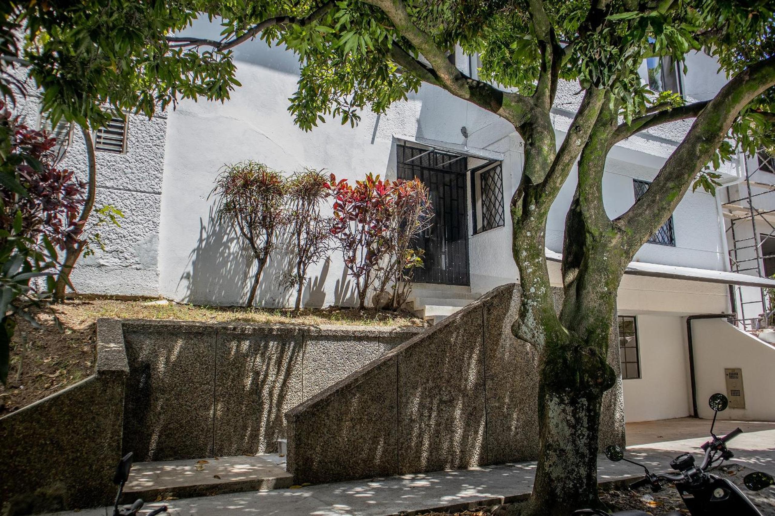 Apartahotel en Laureles