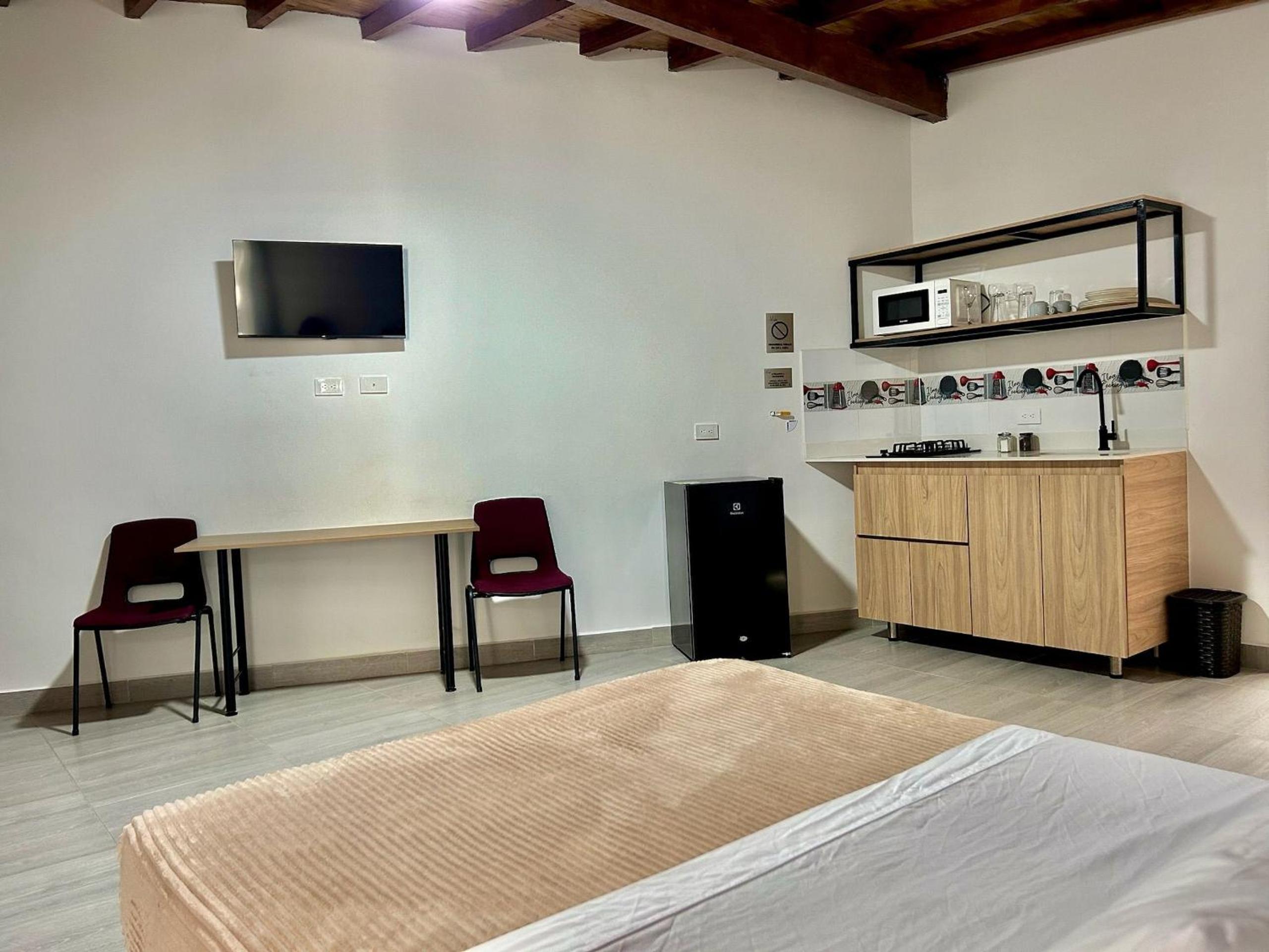 Apartahotel en Laureles