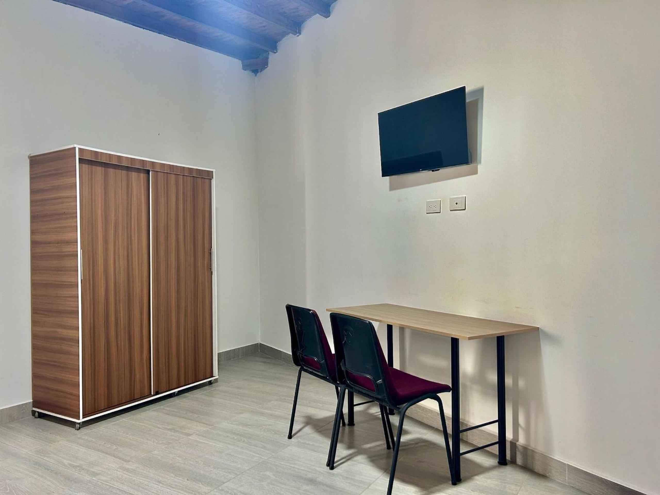 Apartahotel en Laureles